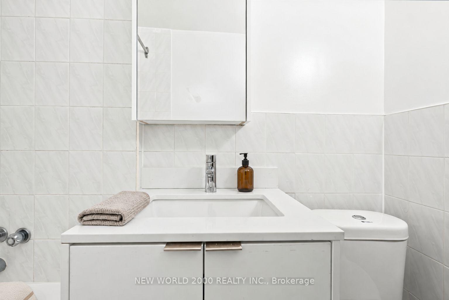 Photo 9 of Unit 102, 110 St Clair Avenue W, Toronto, Yonge-St. Clair — HOMEH