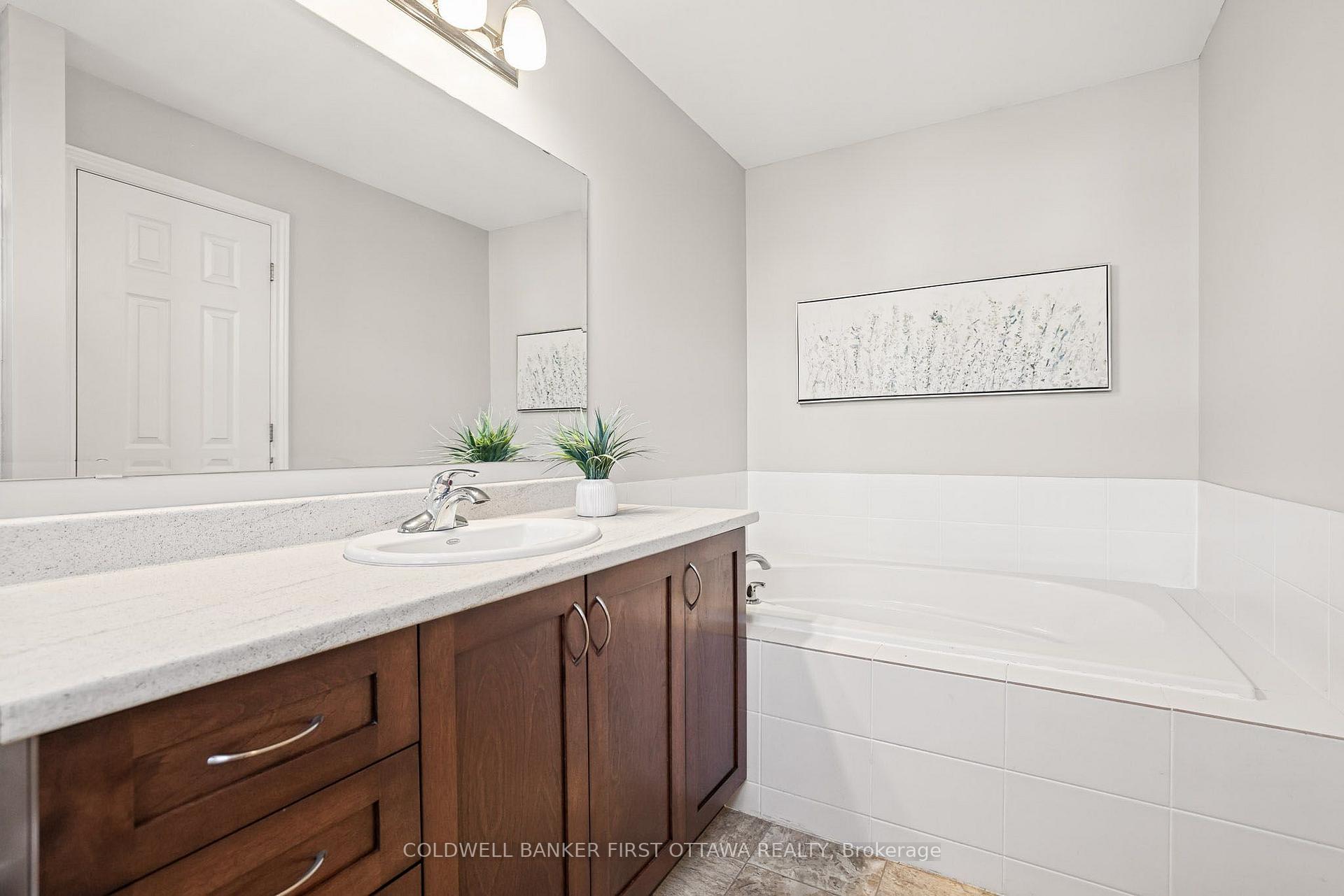Photo 21 of 151 Calvington Avenue, Ottawa, Kanata - Kanata Lakes/Heritage Hills — HOMEH