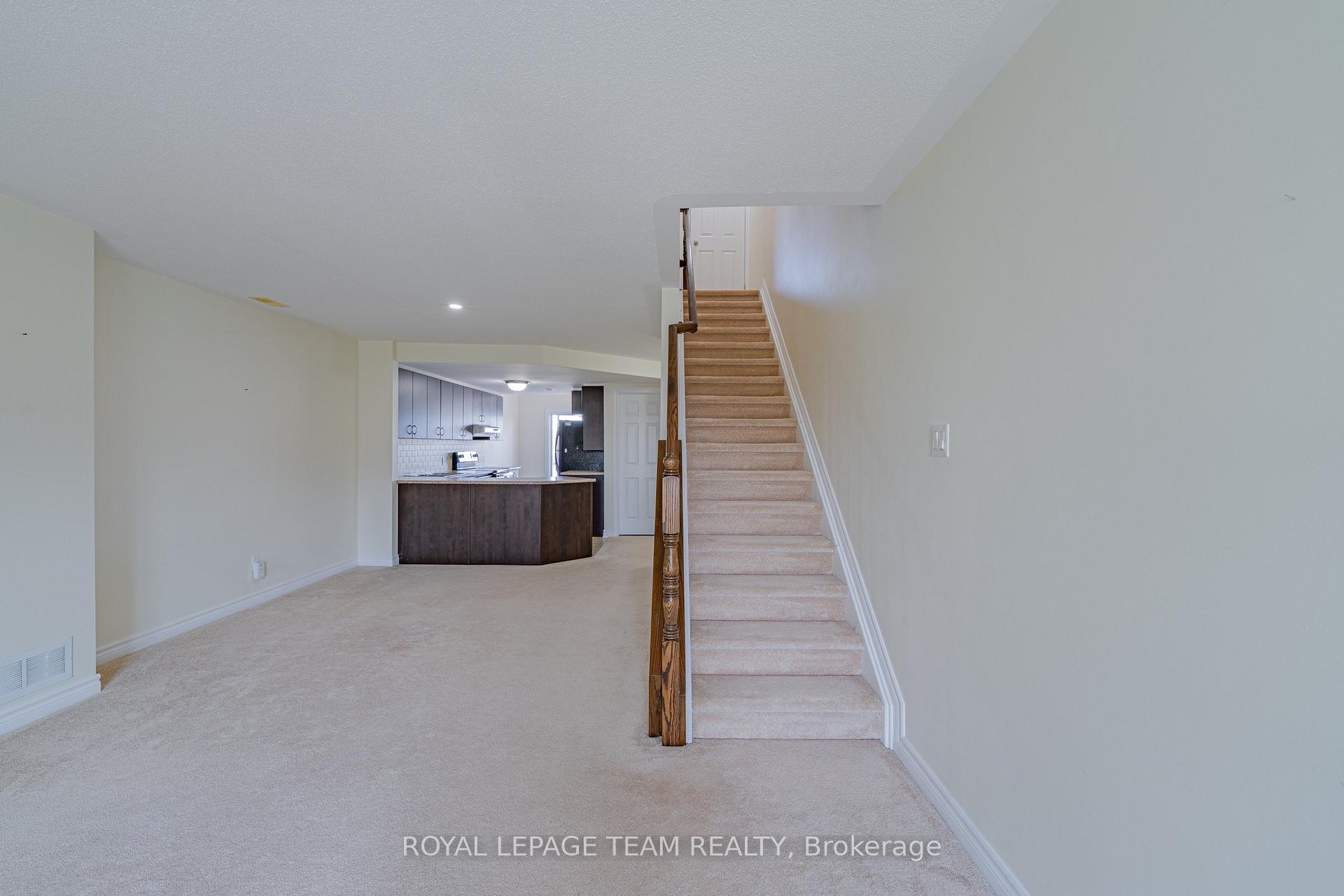 Photo 26 of Unit B, 634 Chapman Mills Drive, Ottawa, Barrhaven - Strandherd — HOMEH