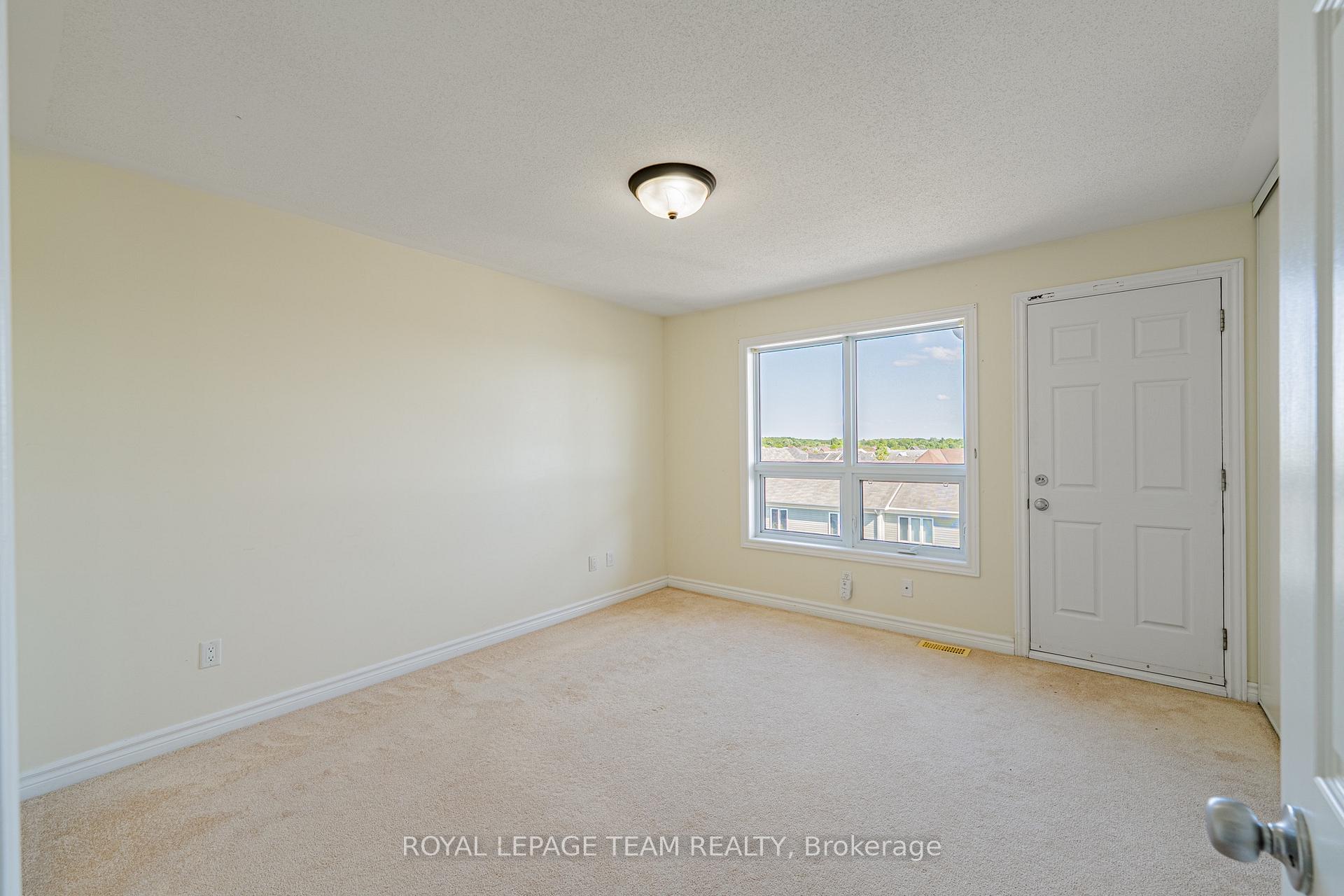 Photo 28 of Unit B, 634 Chapman Mills Drive, Ottawa, Barrhaven - Strandherd — HOMEH