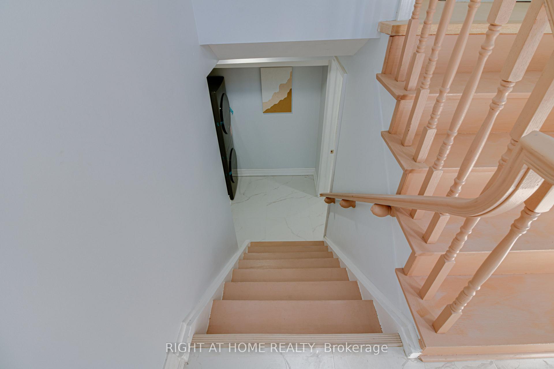 Photo 23 of 37 Mason Road, Scarborough, Scarborough Village — HOMEH