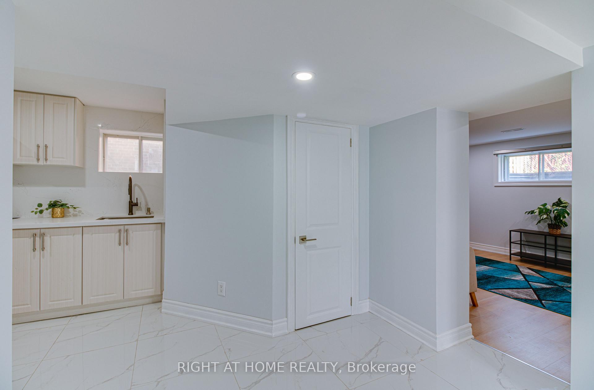 Photo 26 of 37 Mason Road, Scarborough, Scarborough Village — HOMEH
