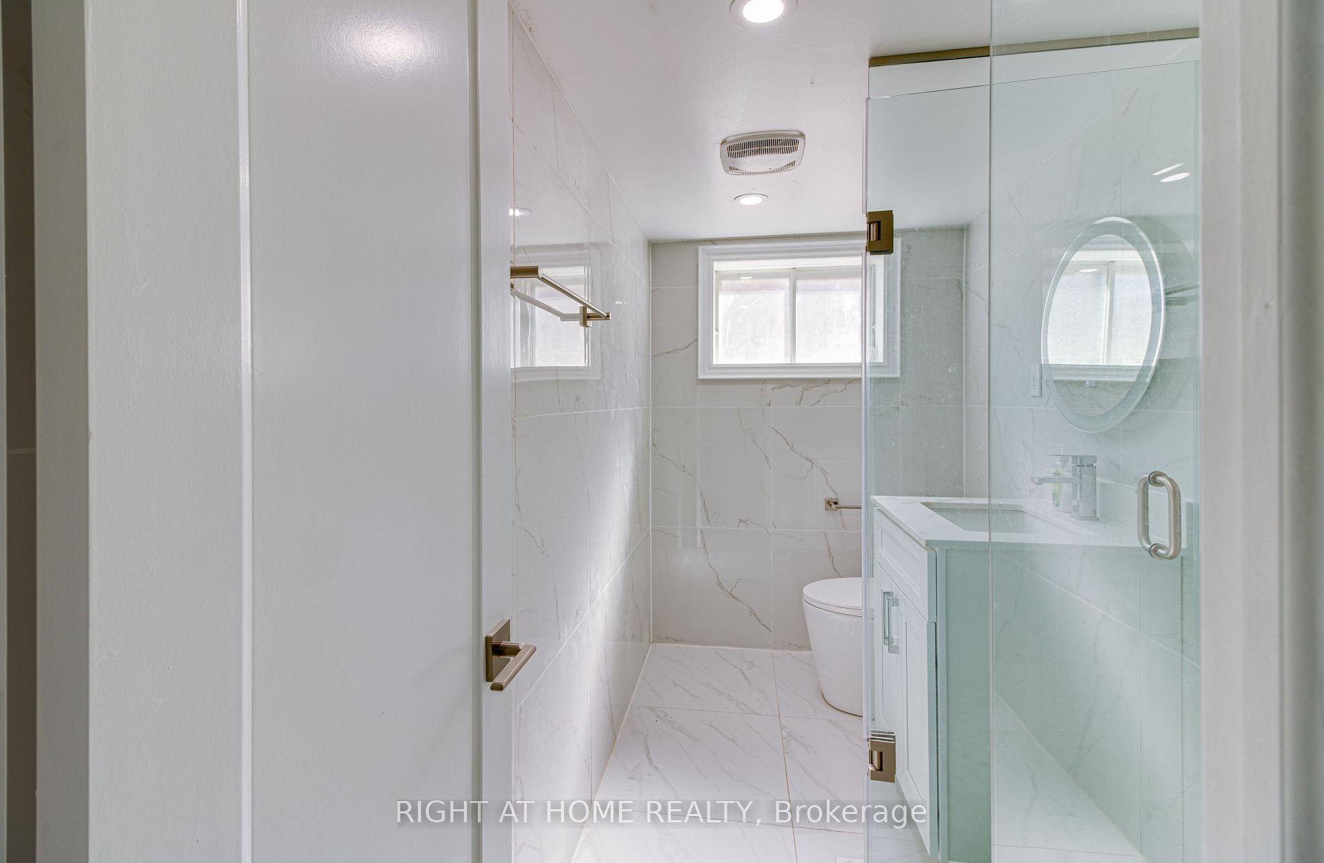 Photo 32 of 37 Mason Road, Scarborough, Scarborough Village — HOMEH