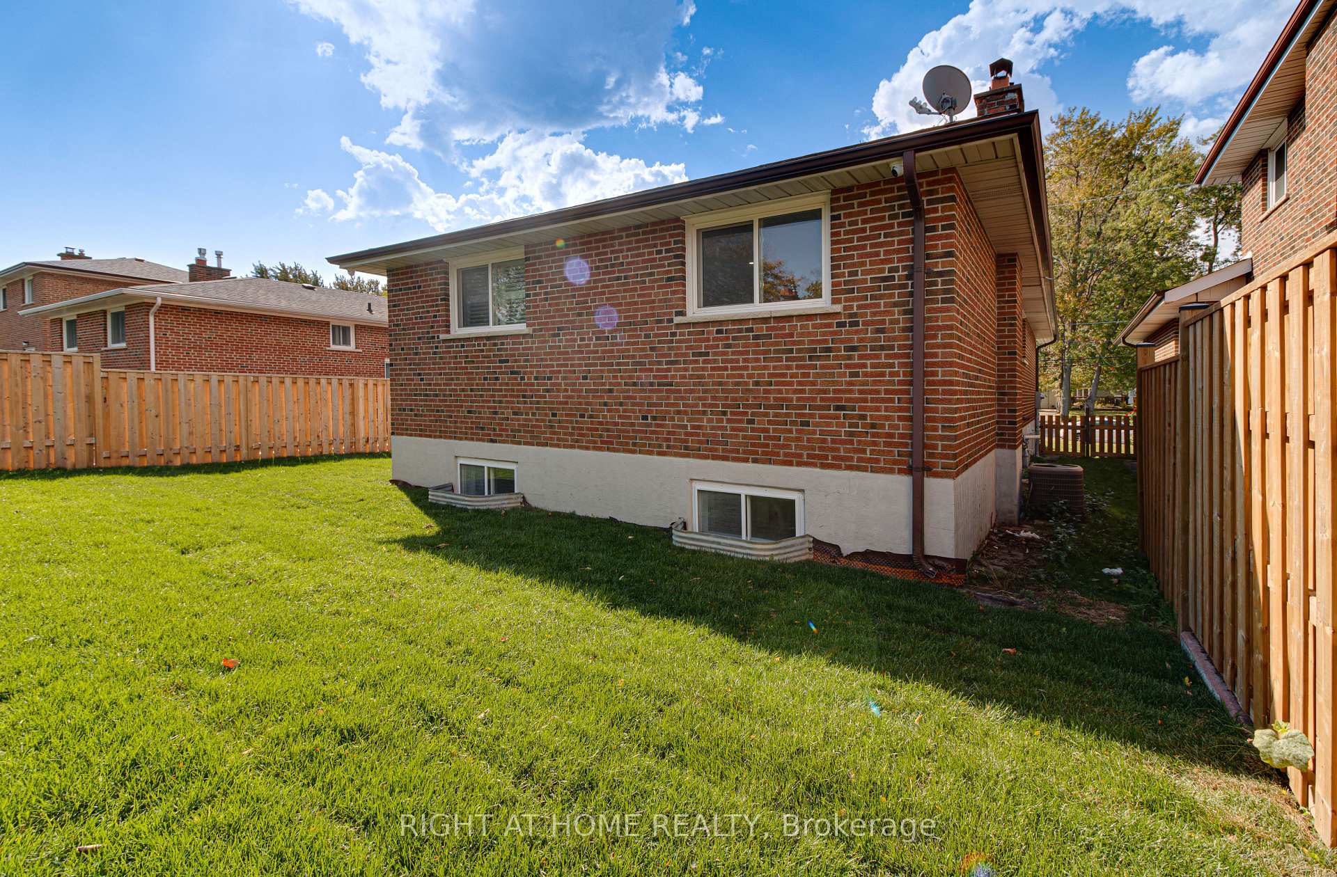 Photo 50 of 37 Mason Road, Scarborough, Scarborough Village — HOMEH