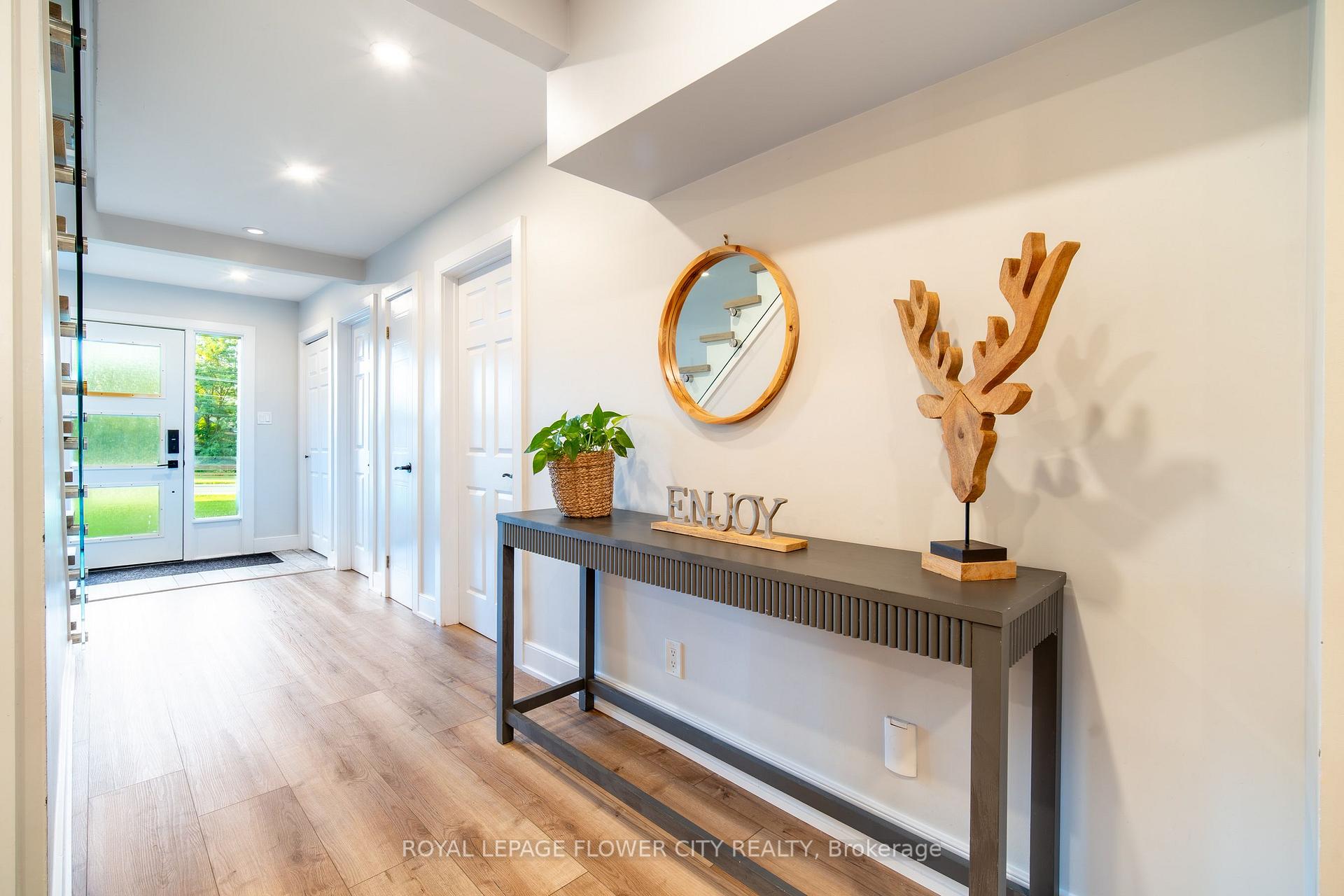 Photo 6 of 734 Mountain Road, Collingwood — HOMEH