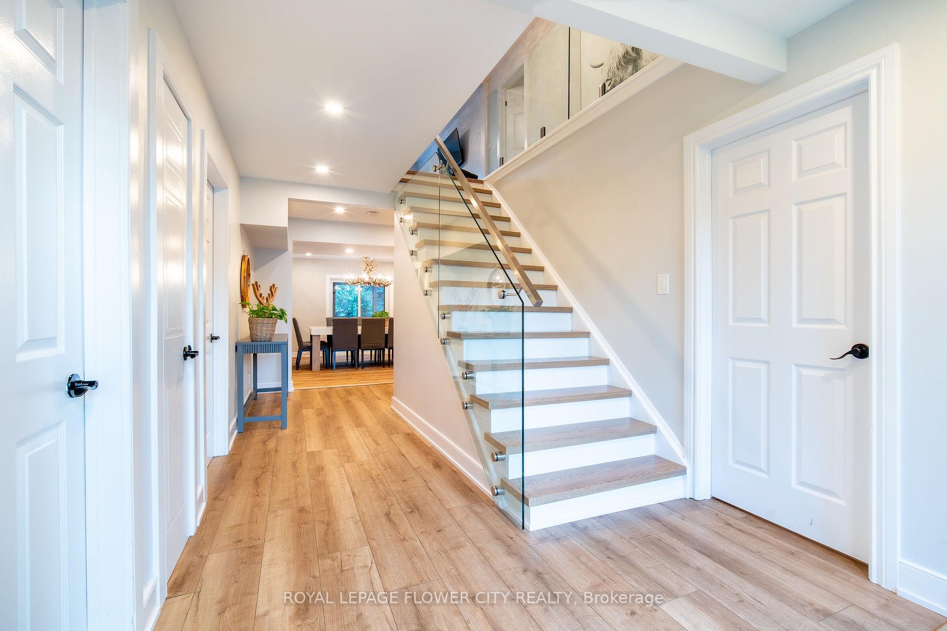 Photo 7 of 734 Mountain Road, Collingwood — HOMEH