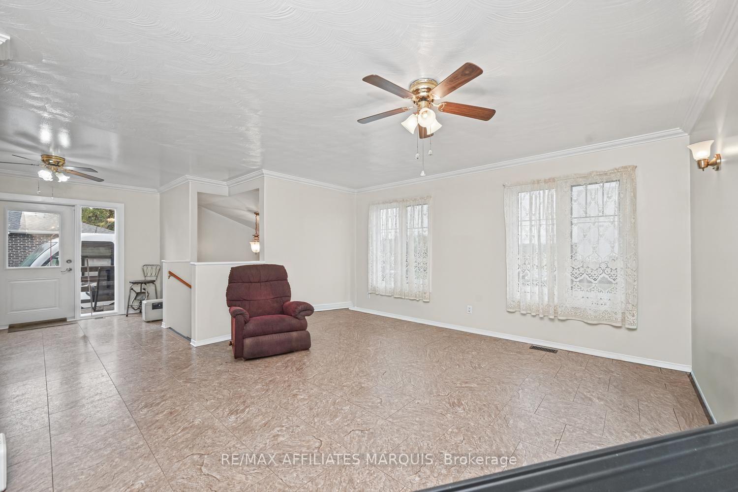 Photo 10 of 106 Lorne Street, Montague, Montague Twp — HOMEH