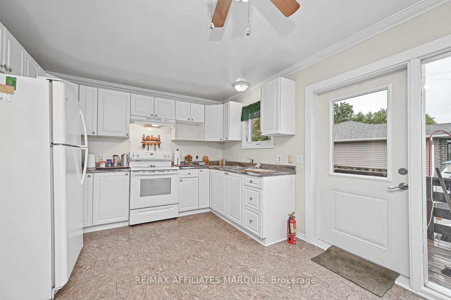 Photo 14 of 106 Lorne Street, Montague, Montague Twp — HOMEH