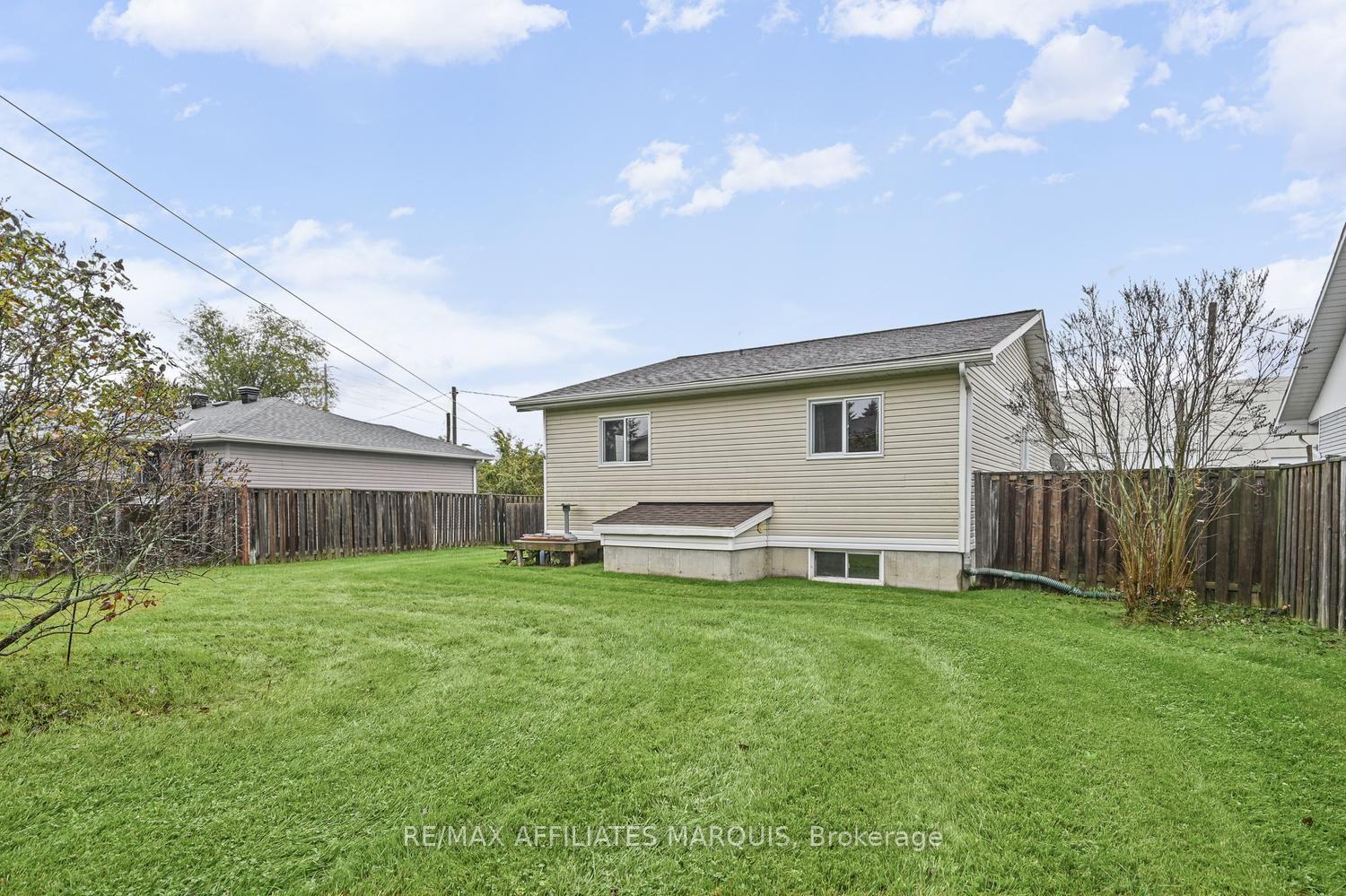 Photo 45 of 106 Lorne Street, Montague, Montague Twp — HOMEH