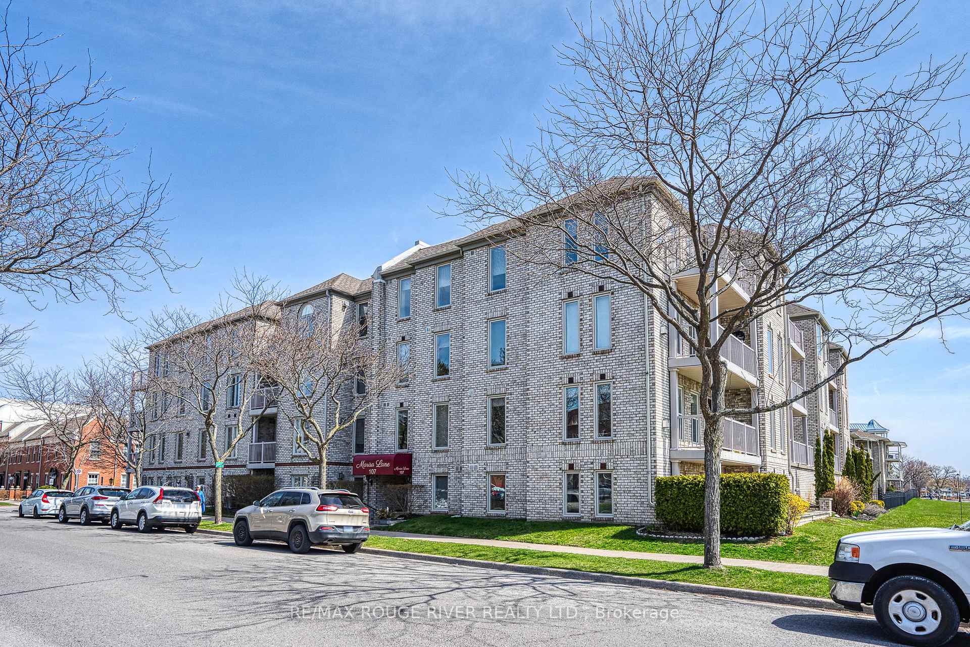 Photo 3 of Unit 403, 107 Marisa Lane, Cobourg — HOMEH