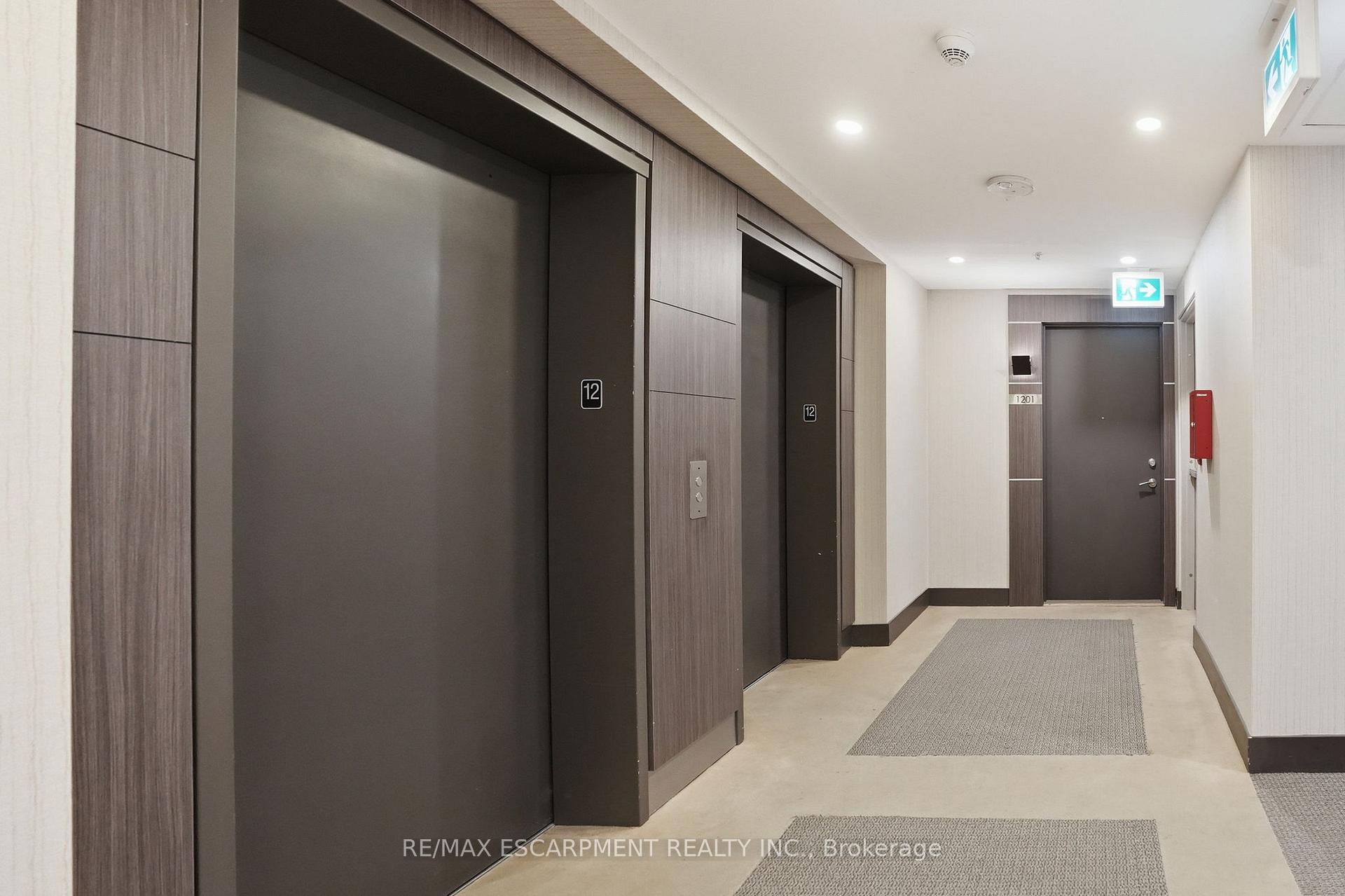 Photo 6 of Unit 1201, 550 North Service Road, Grimsby, Grimsby Beach — HOMEH