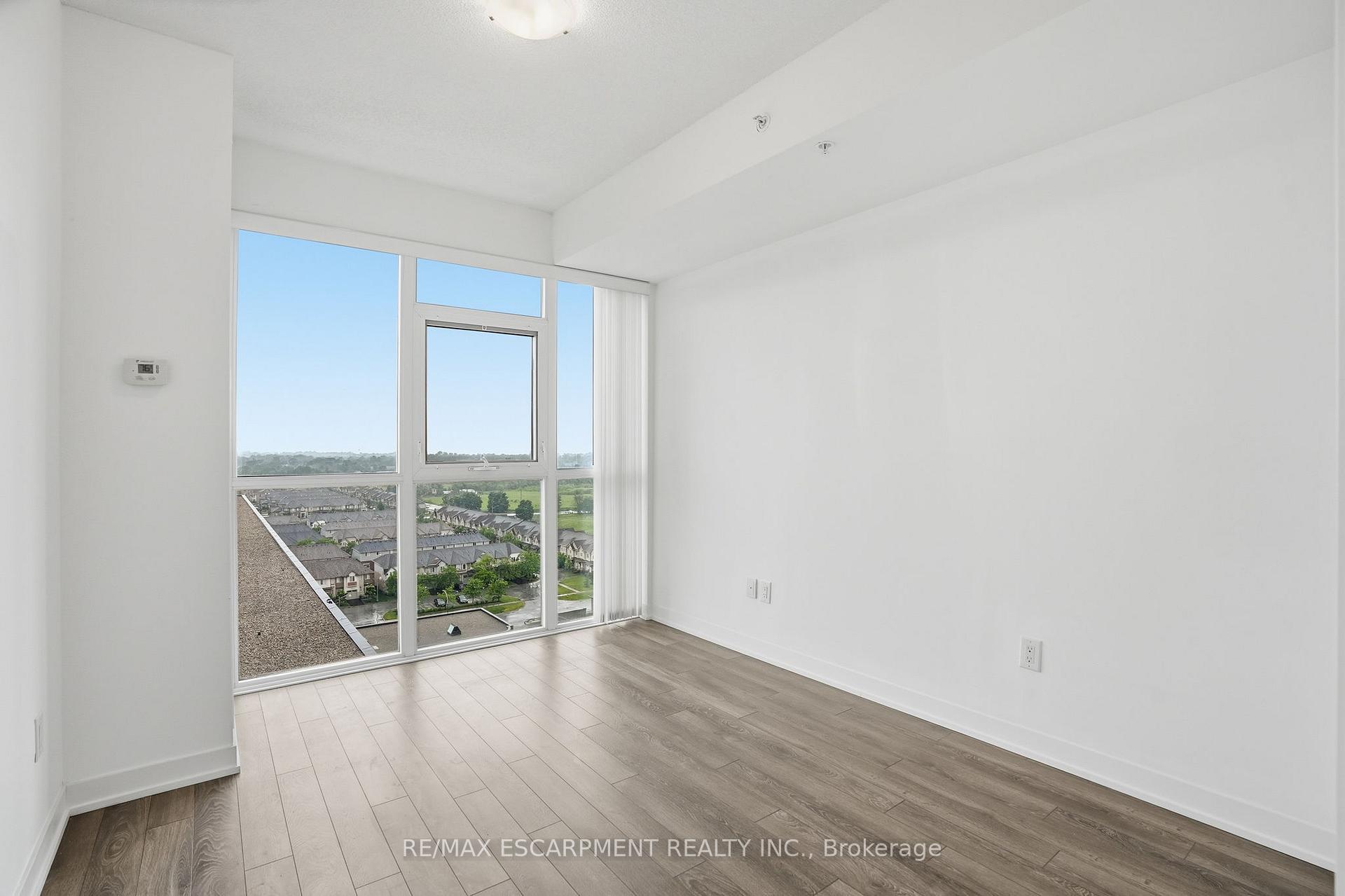 Photo 21 of Unit 1201, 550 North Service Road, Grimsby, Grimsby Beach — HOMEH