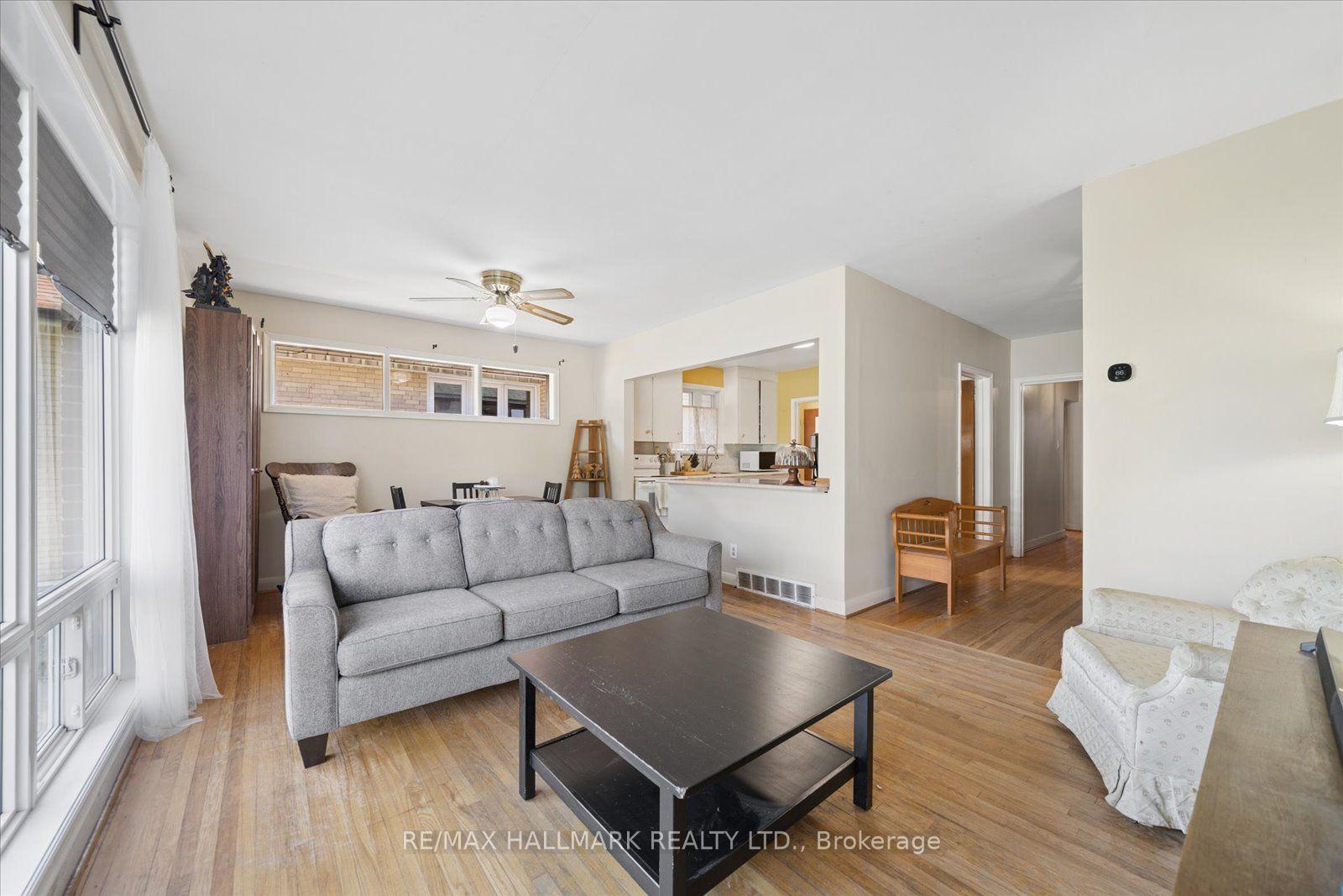 Photo 12 of 73 Deerfield Road, Scarborough, Bendale — HOMEH