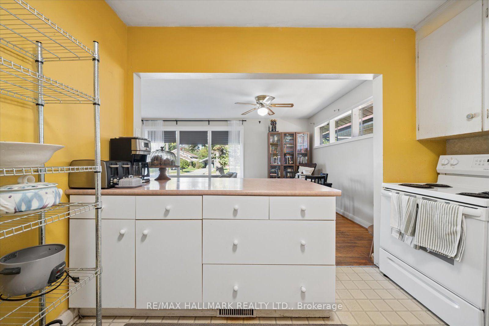 Photo 17 of 73 Deerfield Road, Scarborough, Bendale — HOMEH