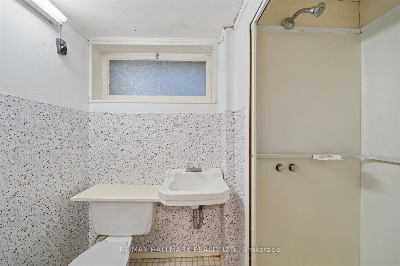 Photo 44 of 73 Deerfield Road, Scarborough, Bendale — HOMEH