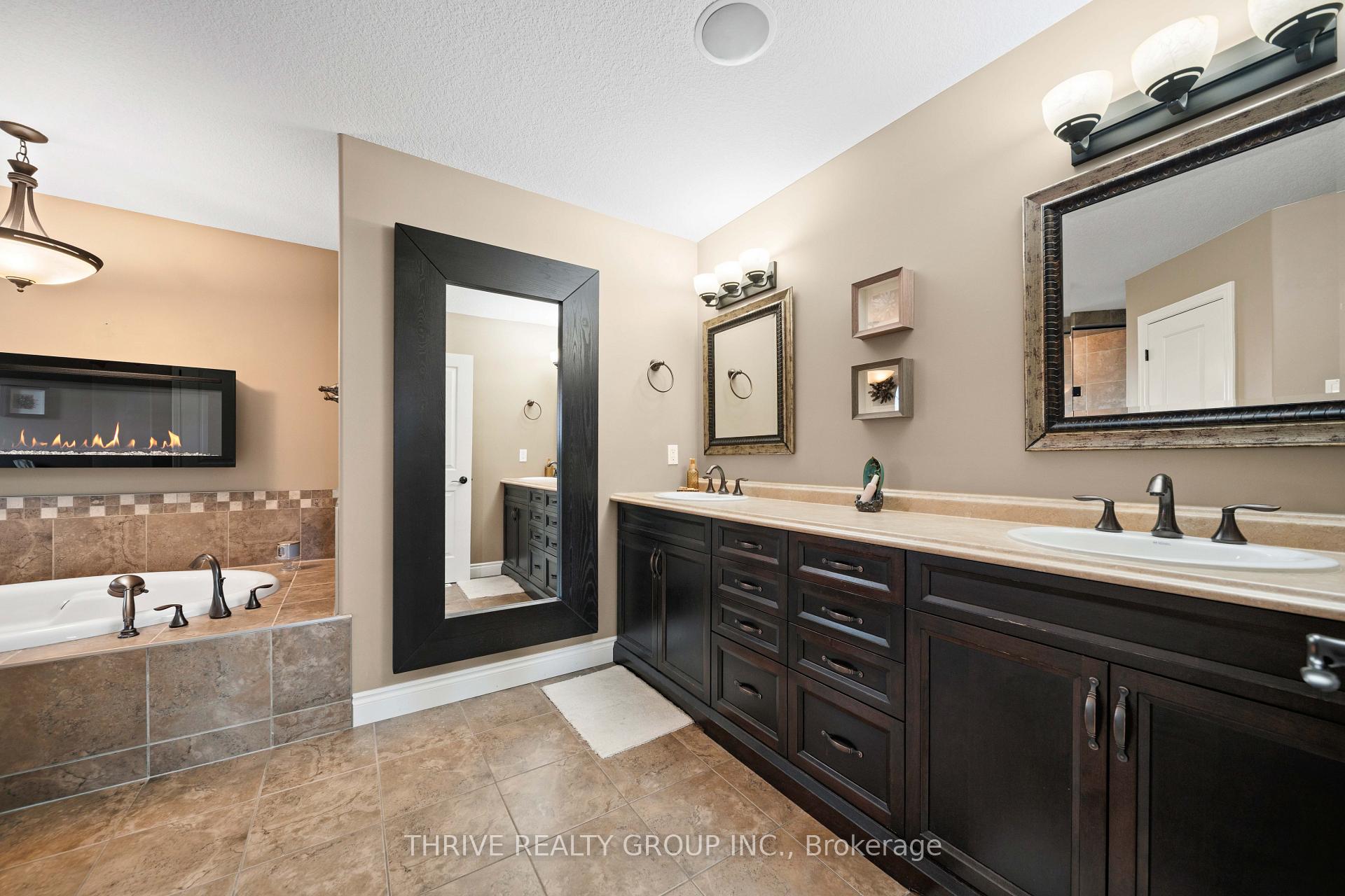 Photo 21 of 12 Ashwood Crescent, Middlesex Centre, Ilderton — HOMEH