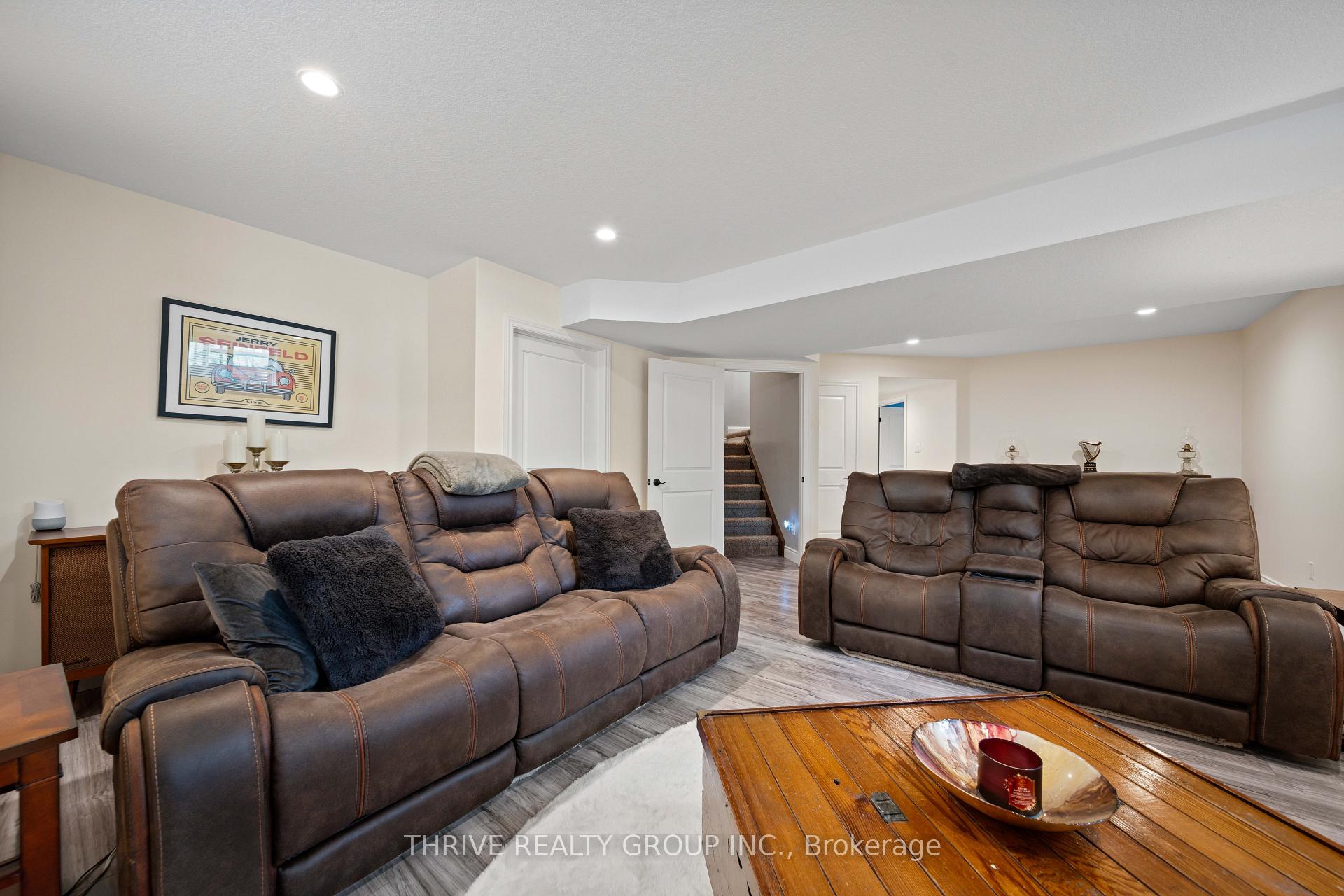 Photo 29 of 12 Ashwood Crescent, Middlesex Centre, Ilderton — HOMEH