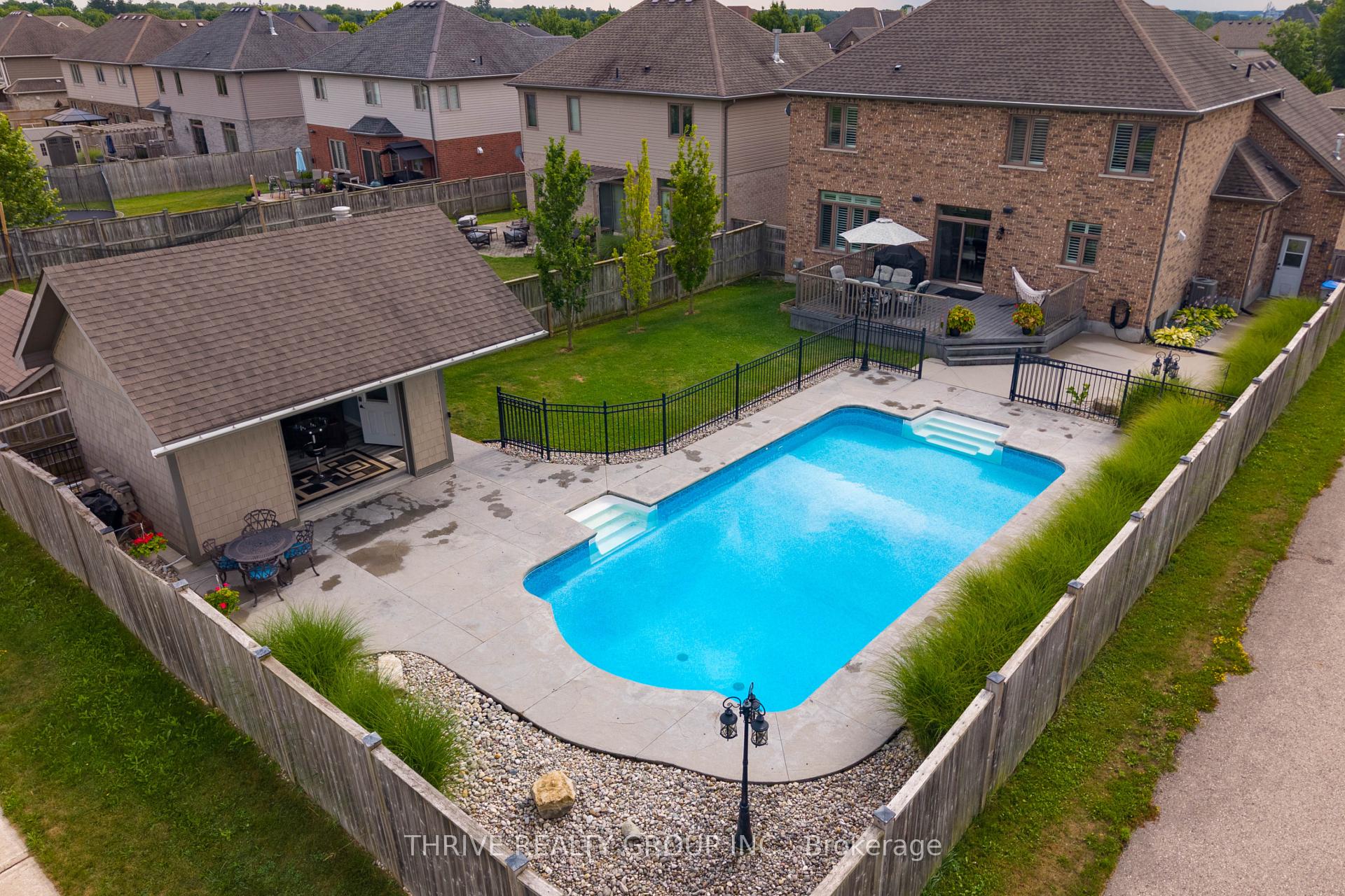 Photo 34 of 12 Ashwood Crescent, Middlesex Centre, Ilderton — HOMEH