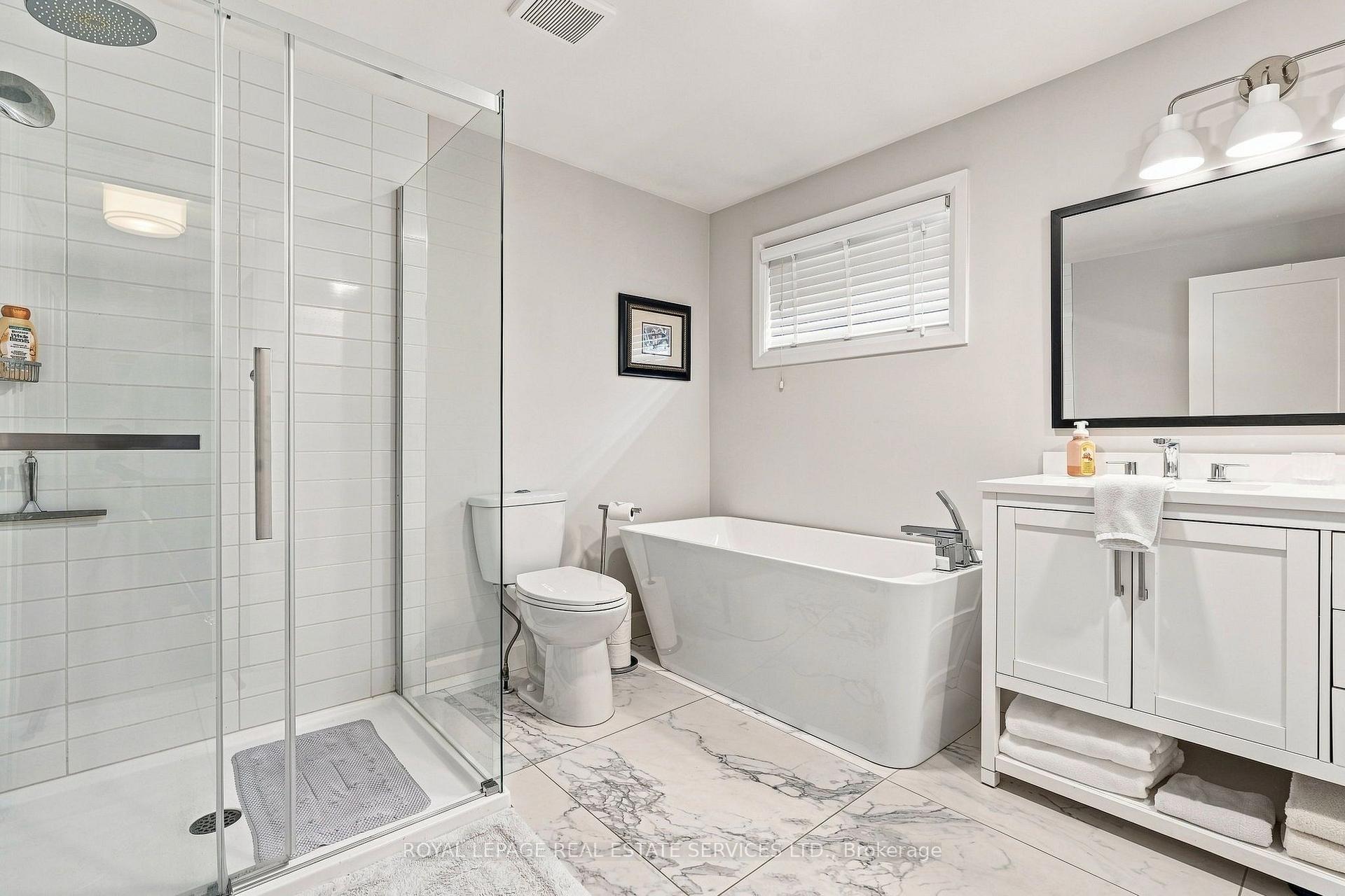 Photo 36 of 372 Trafalgar Road, Oakville, Old Oakville — HOMEH