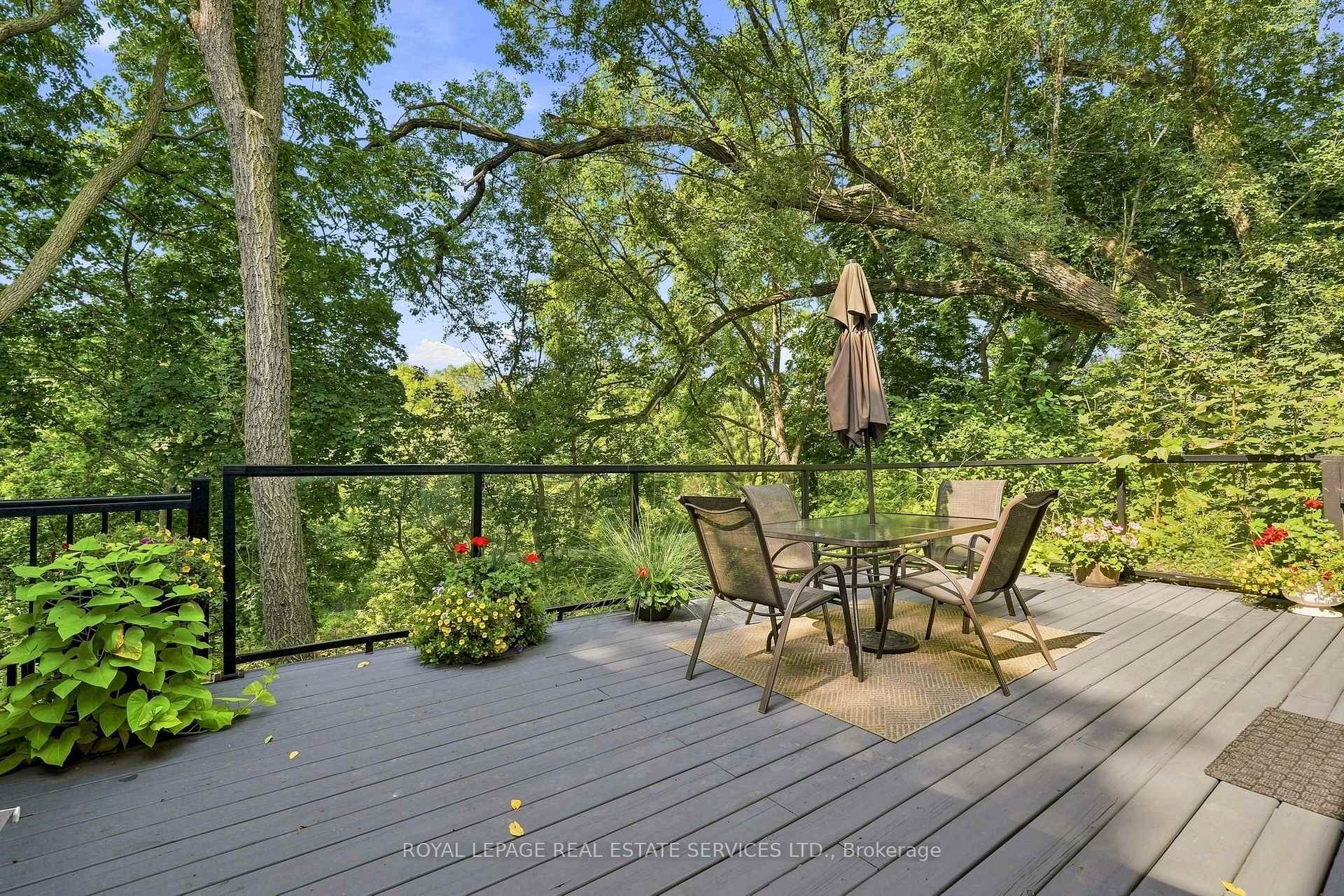 Photo 47 of 372 Trafalgar Road, Oakville, Old Oakville — HOMEH