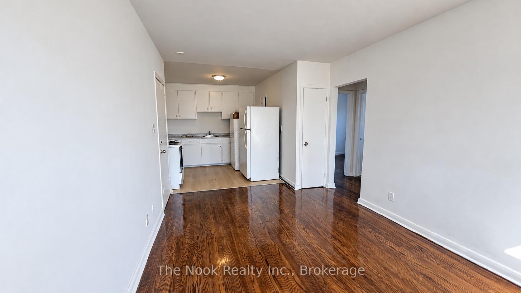 Photo 9 of Unit 7, 1201 Cedar Street, Oshawa, Lakeview — HOMEH