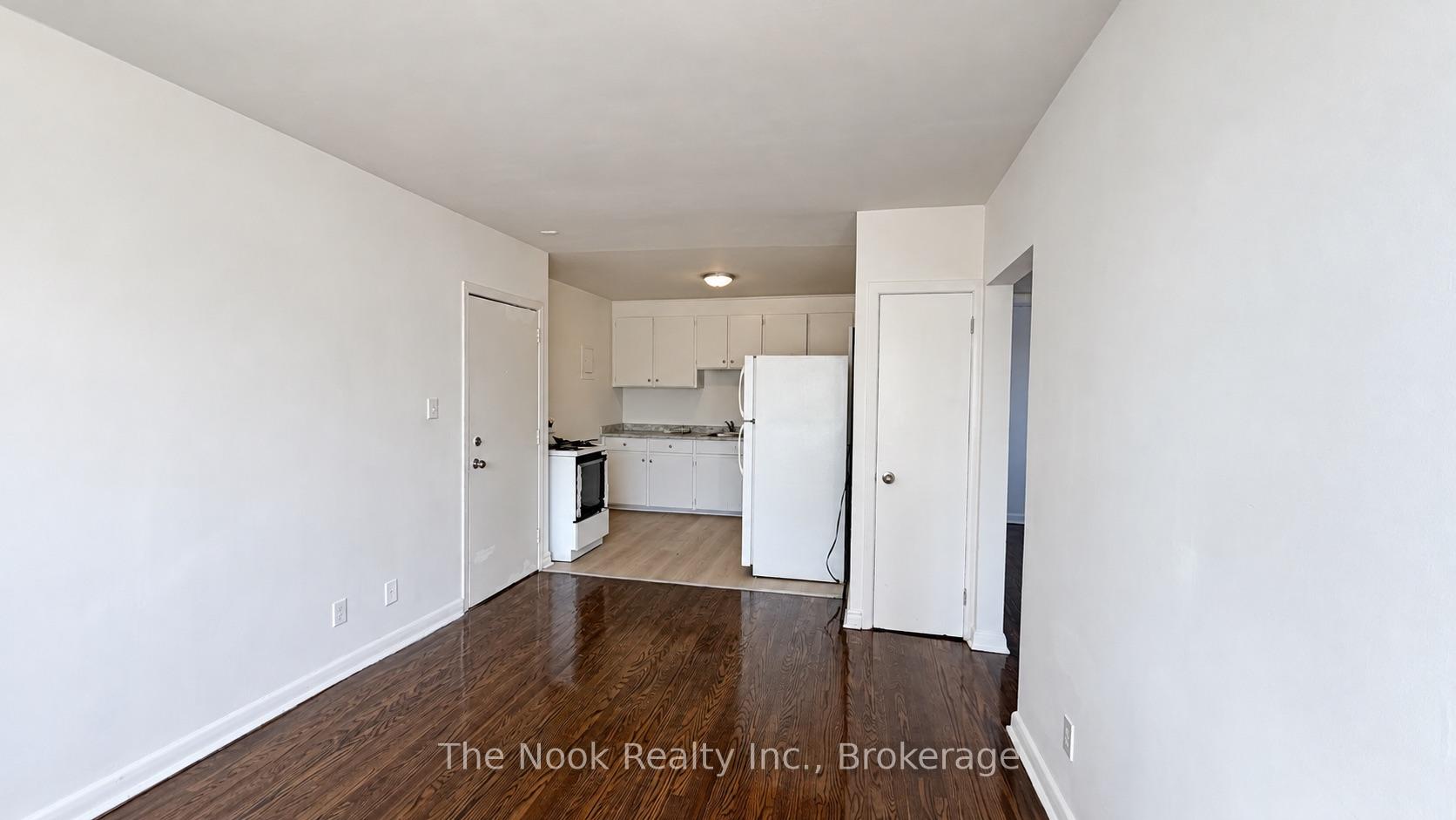 Photo 11 of Unit 7, 1201 Cedar Street, Oshawa, Lakeview — HOMEH