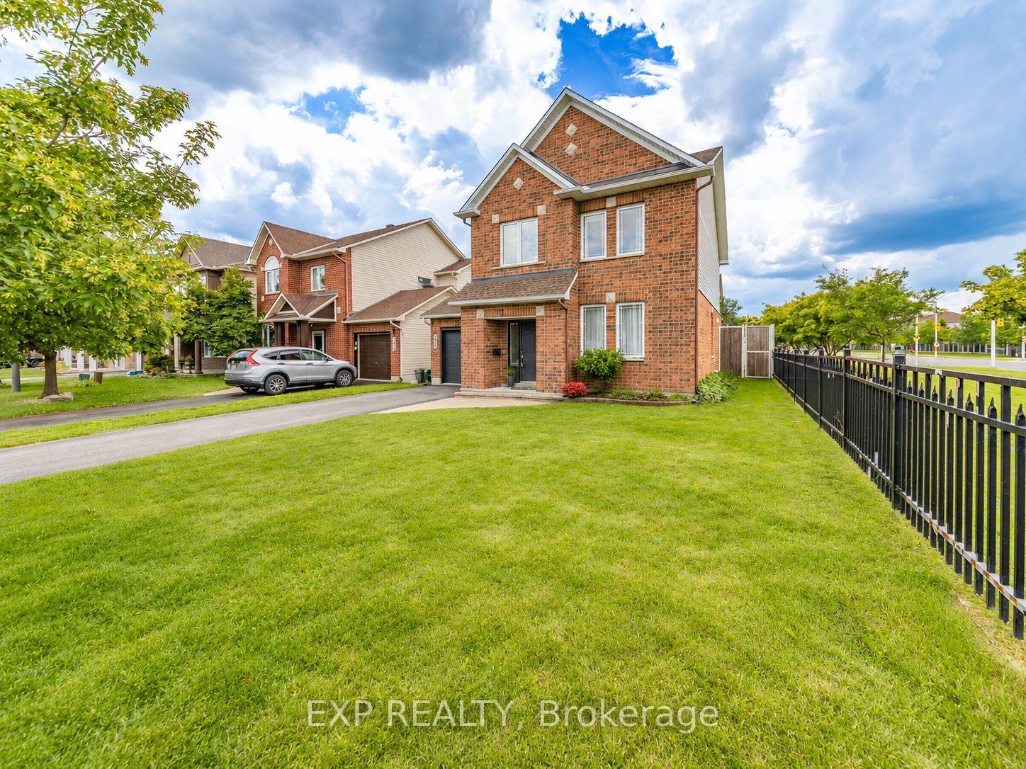 Photo 2 of 221 Northwind Street, Ottawa, Avalon East — HOMEH