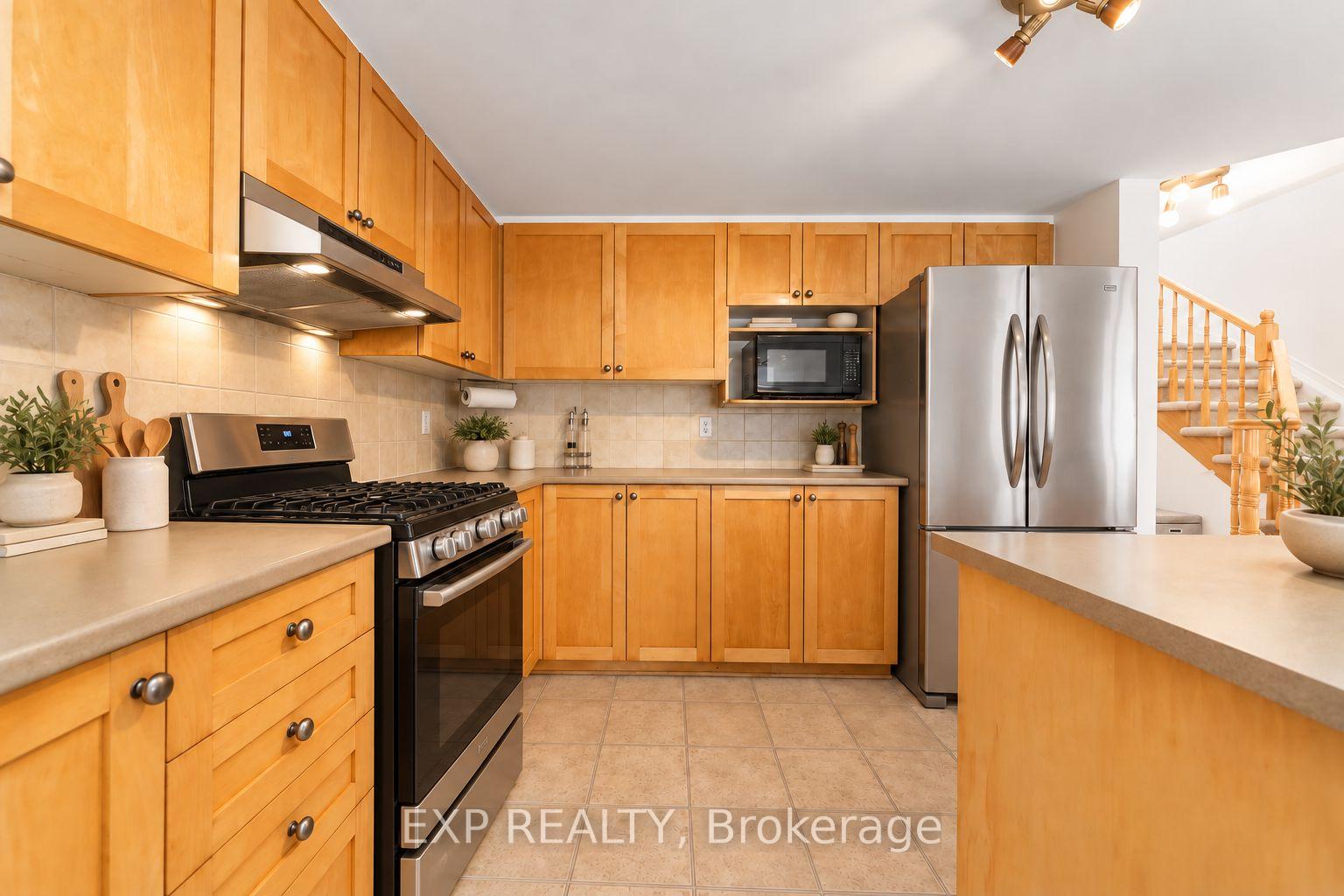 Photo 15 of 221 Northwind Street, Ottawa, Avalon East — HOMEH