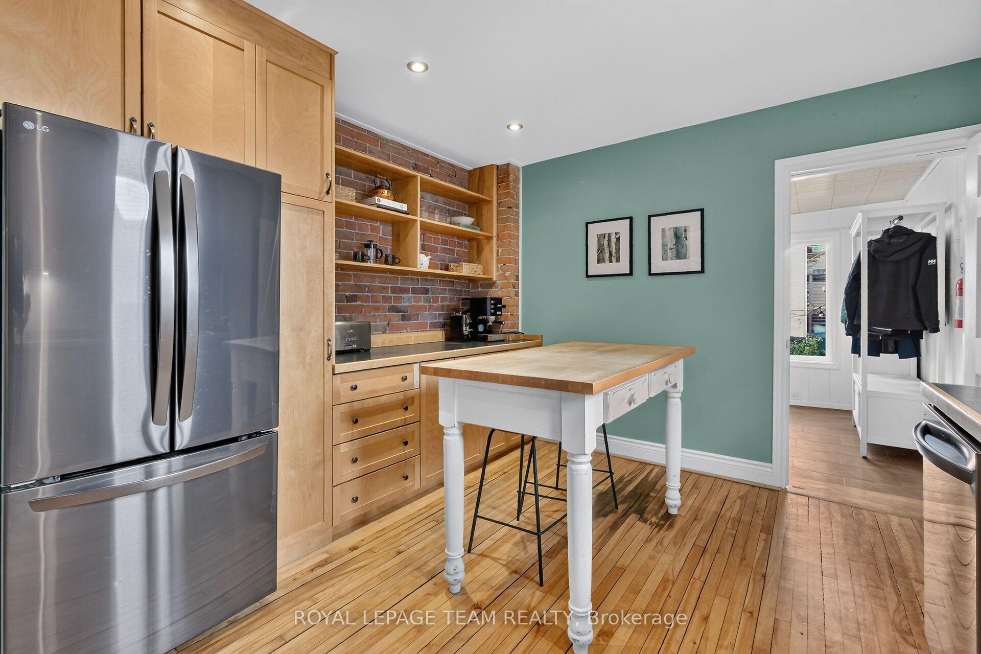Photo 10 of 57 Waverley Street, Ottawa, Ottawa Centre/Golden Triangle — HOMEH