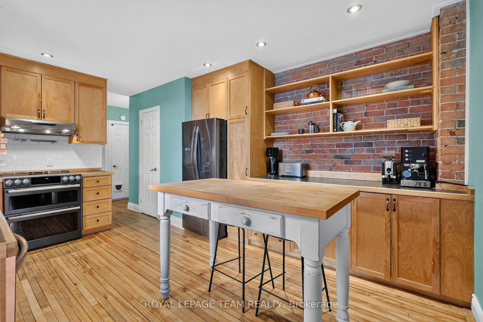 Photo 12 of 57 Waverley Street, Ottawa, Ottawa Centre/Golden Triangle — HOMEH