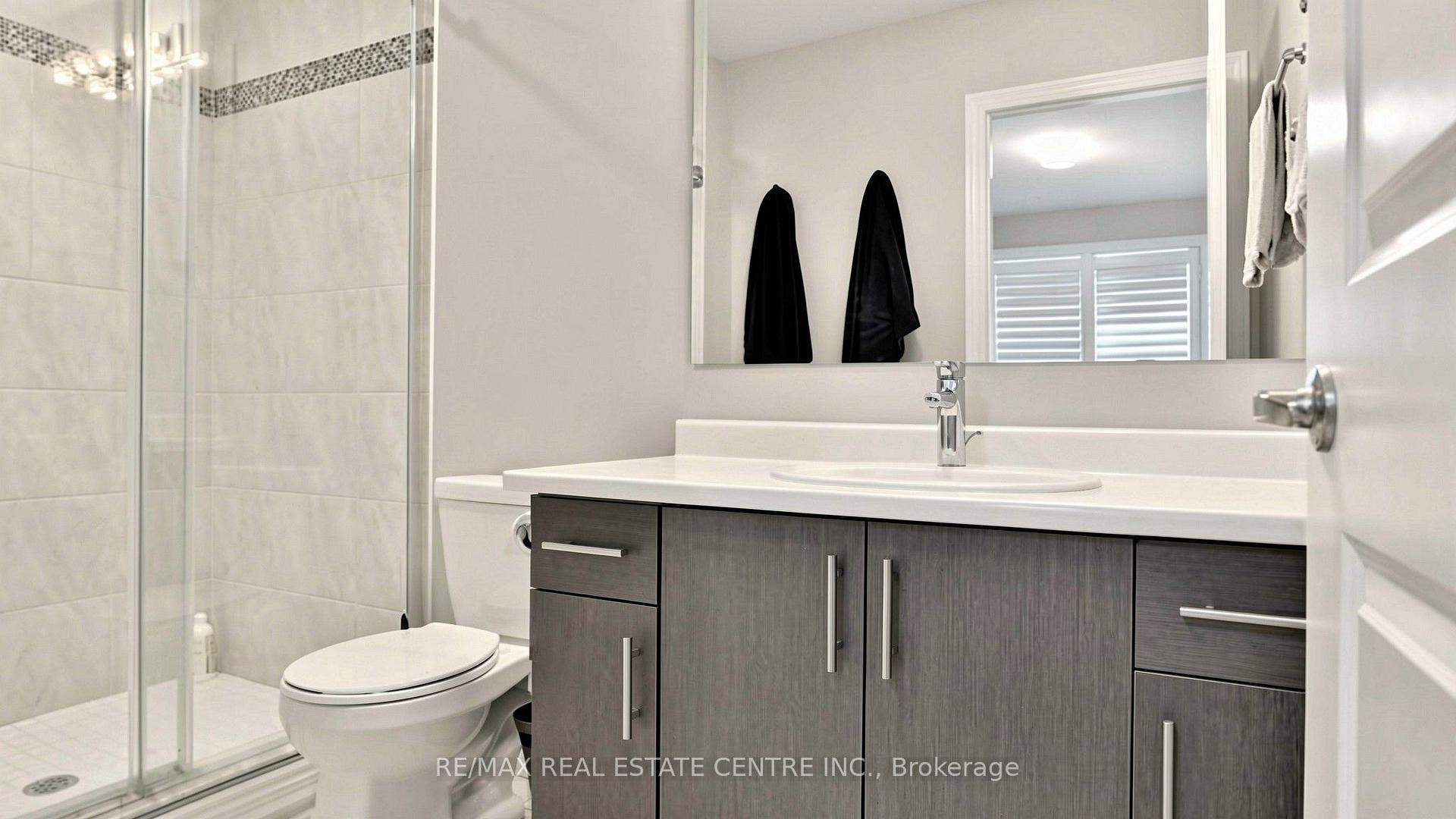 Photo 37 of 2350 Natasha Circle, Oakville, Bronte Creek — HOMEH