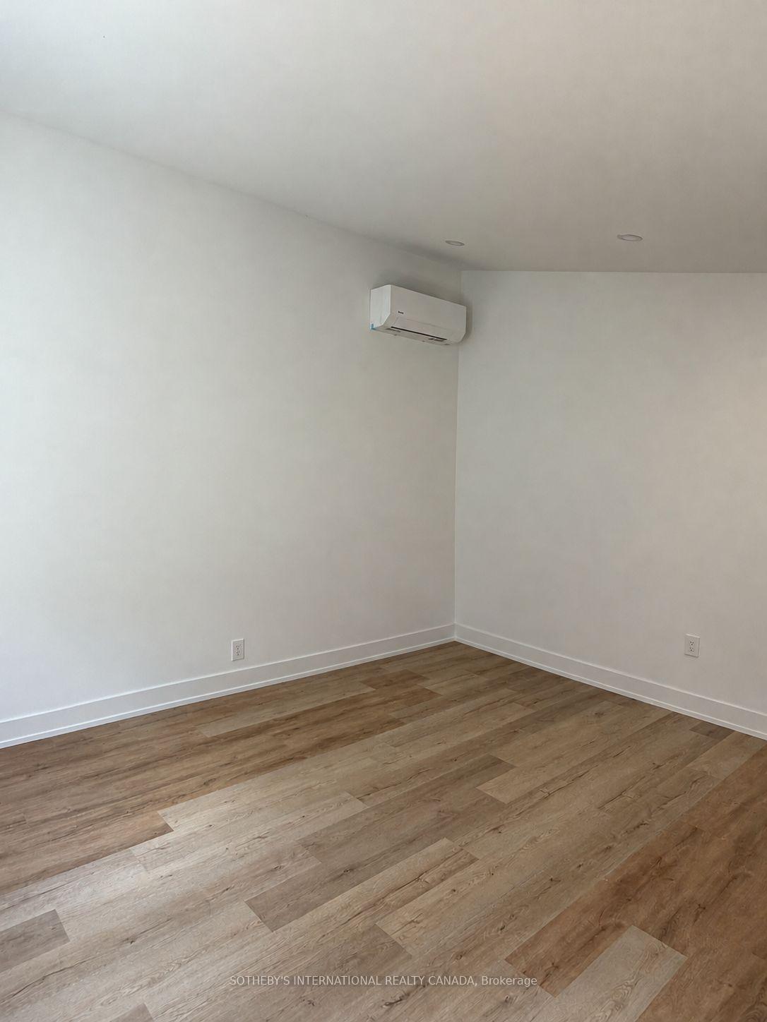 Photo 5 of Unit 5, 60 Cannon Road, Etobicoke, Stonegate-Queensway — HOMEH