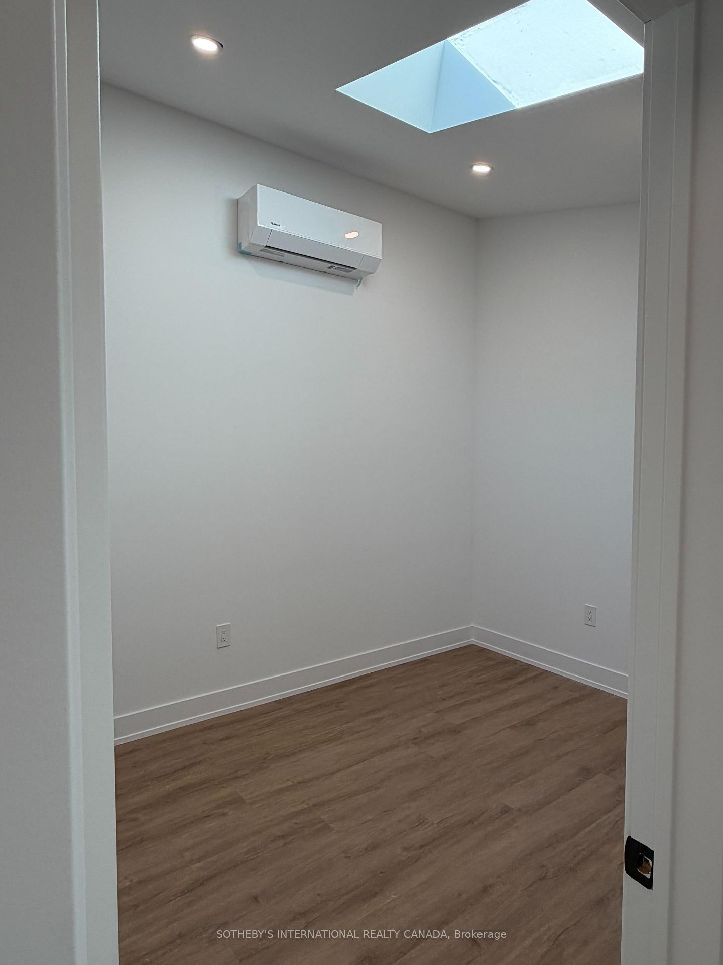 Photo 9 of Unit 5, 60 Cannon Road, Etobicoke, Stonegate-Queensway — HOMEH