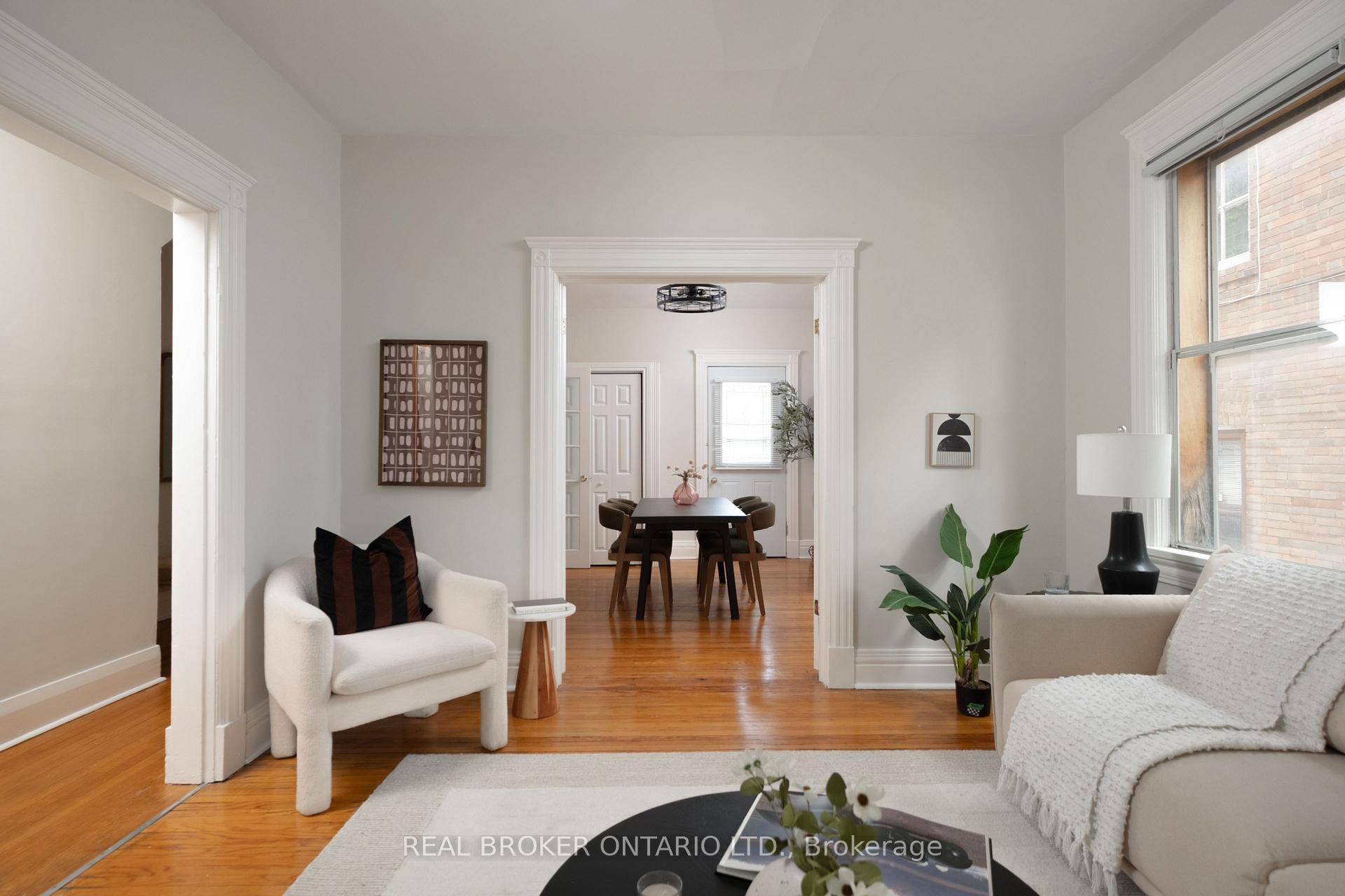 Photo 10 of 33 Atlas Avenue, Toronto, Humewood-Cedarvale — HOMEH