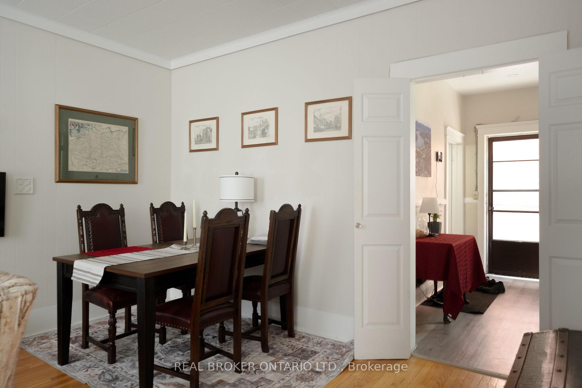 Photo 24 of 33 Atlas Avenue, Toronto, Humewood-Cedarvale — HOMEH