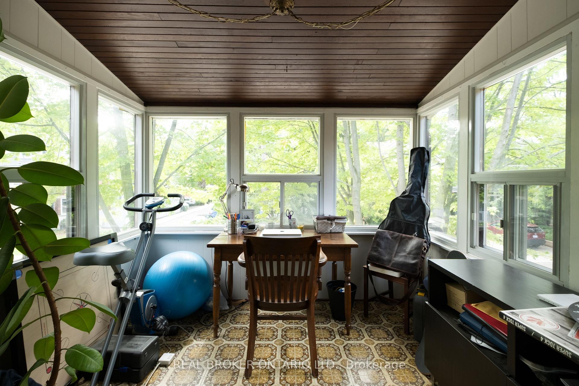 Photo 28 of 33 Atlas Avenue, Toronto, Humewood-Cedarvale — HOMEH