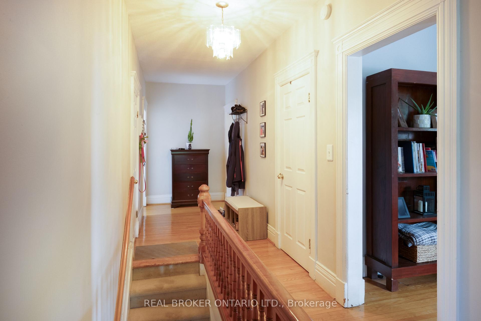 Photo 29 of 33 Atlas Avenue, Toronto, Humewood-Cedarvale — HOMEH