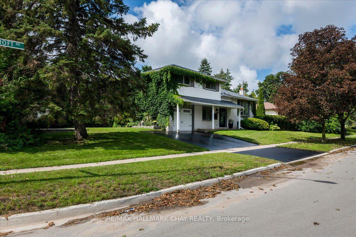 Photo of 19 Highcroft Road