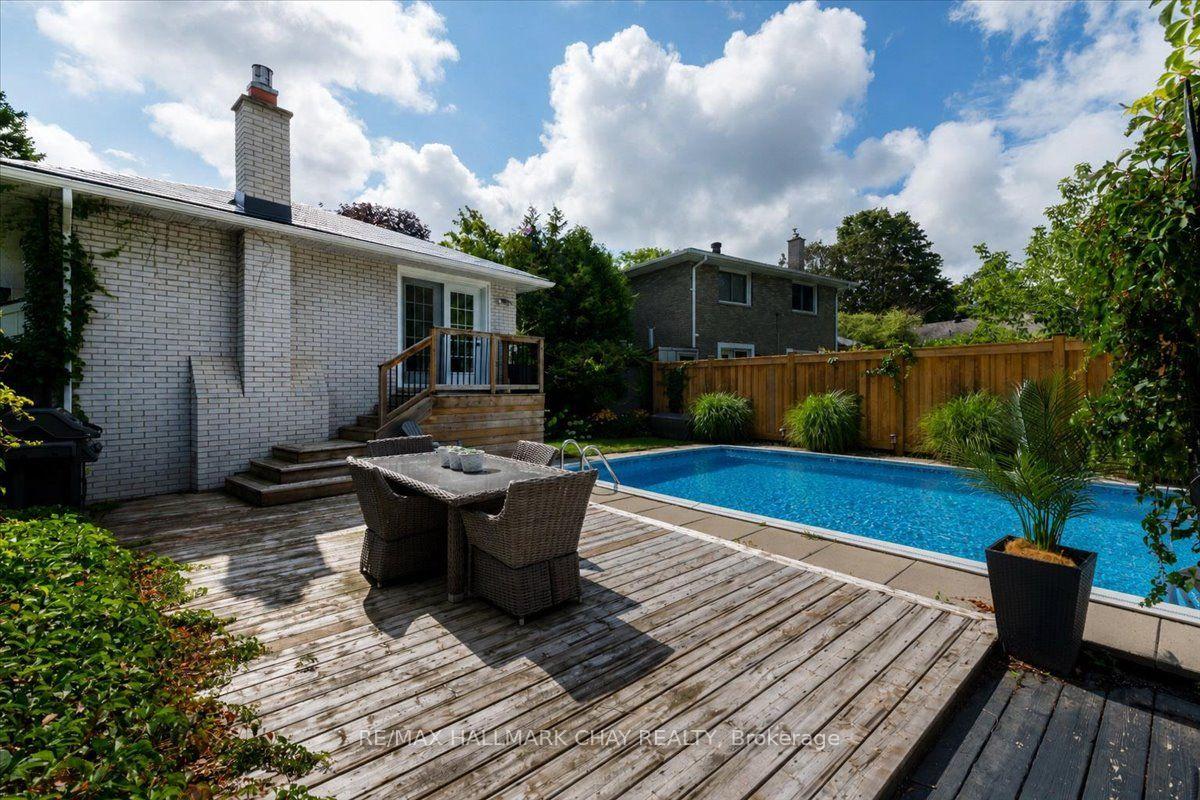 Photo 38 of 19 Highcroft Road, Barrie, Allandale Heights — HOMEH