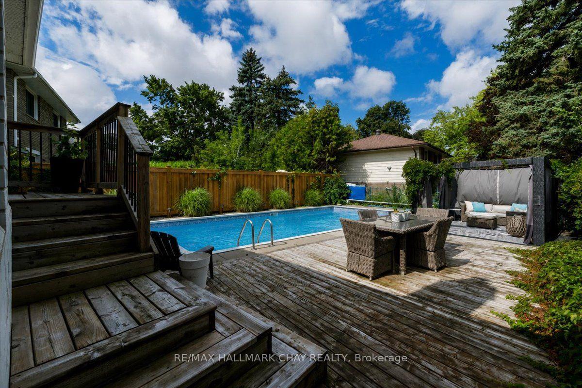Photo 39 of 19 Highcroft Road, Barrie, Allandale Heights — HOMEH