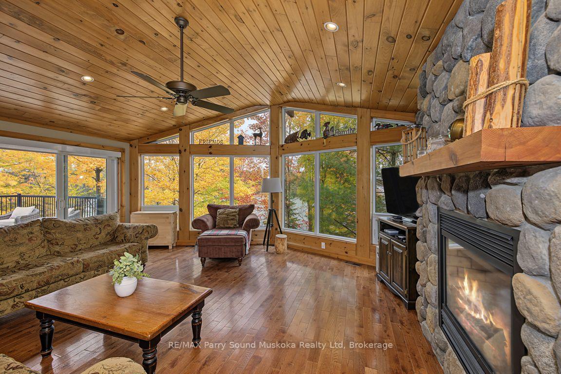 Photo 16 of 53 Morningside Drive, Seguin — HOMEH