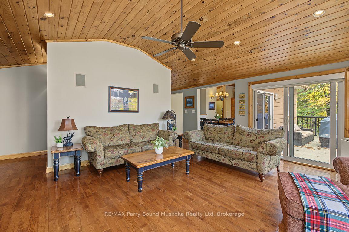 Photo 19 of 53 Morningside Drive, Seguin — HOMEH