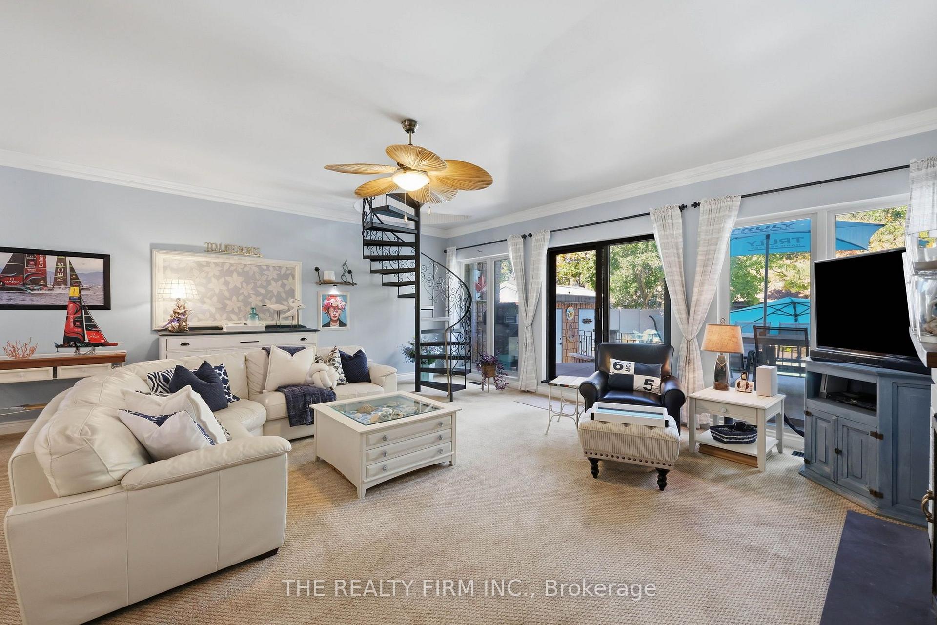Photo 16 of 28 Thomas Janes Drive, London, South G — HOMEH