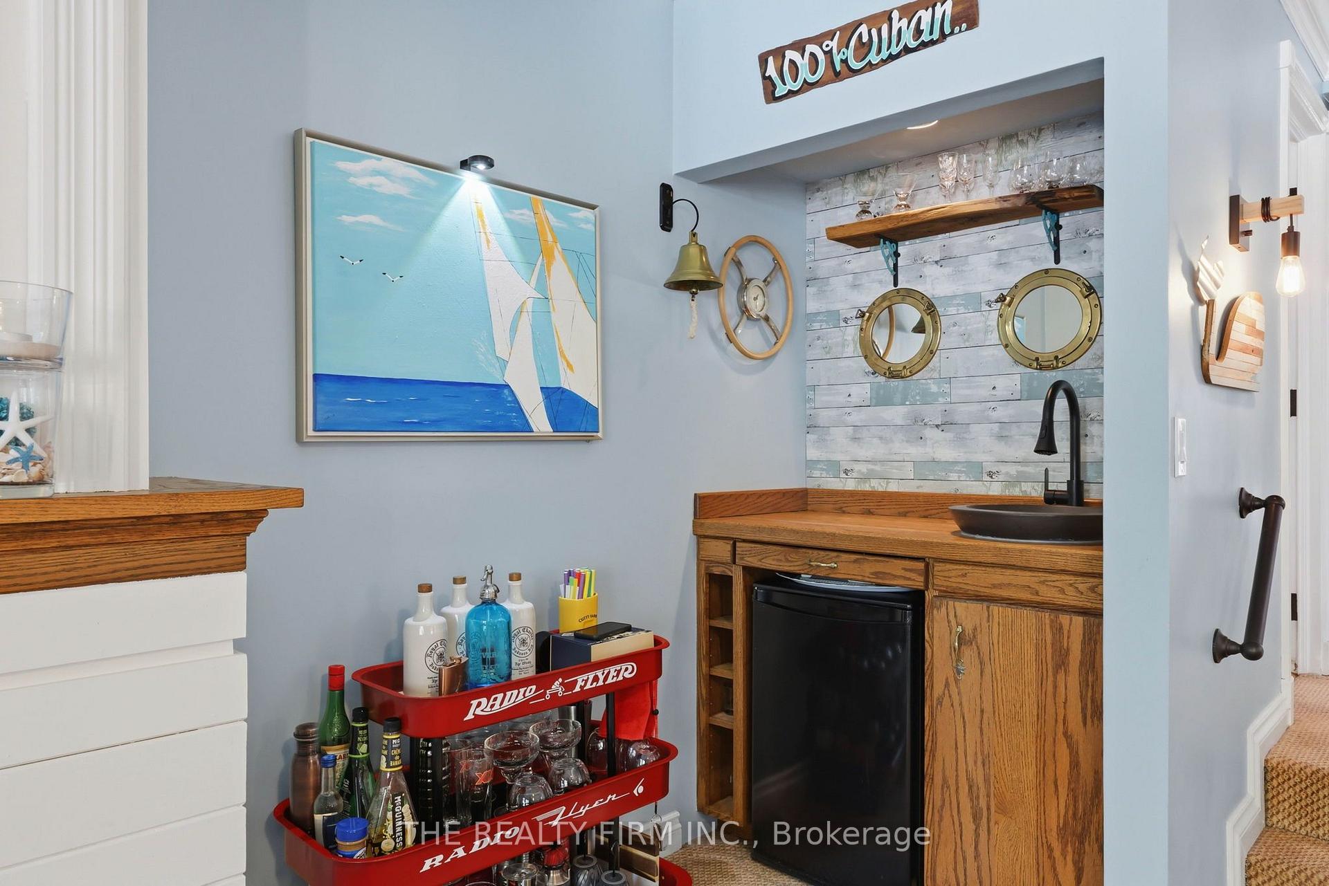 Photo 20 of 28 Thomas Janes Drive, London, South G — HOMEH