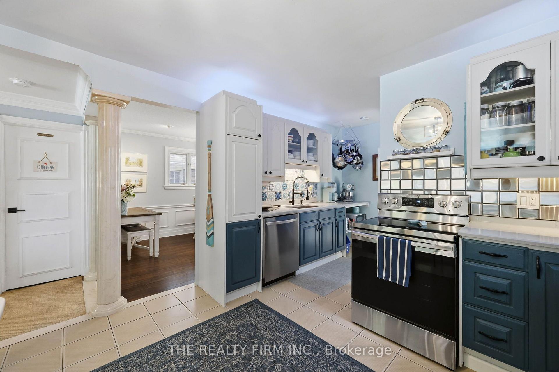 Photo 23 of 28 Thomas Janes Drive, London, South G — HOMEH