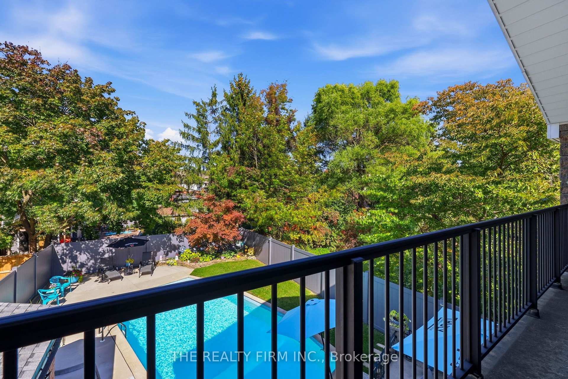 Photo 32 of 28 Thomas Janes Drive, London, South G — HOMEH