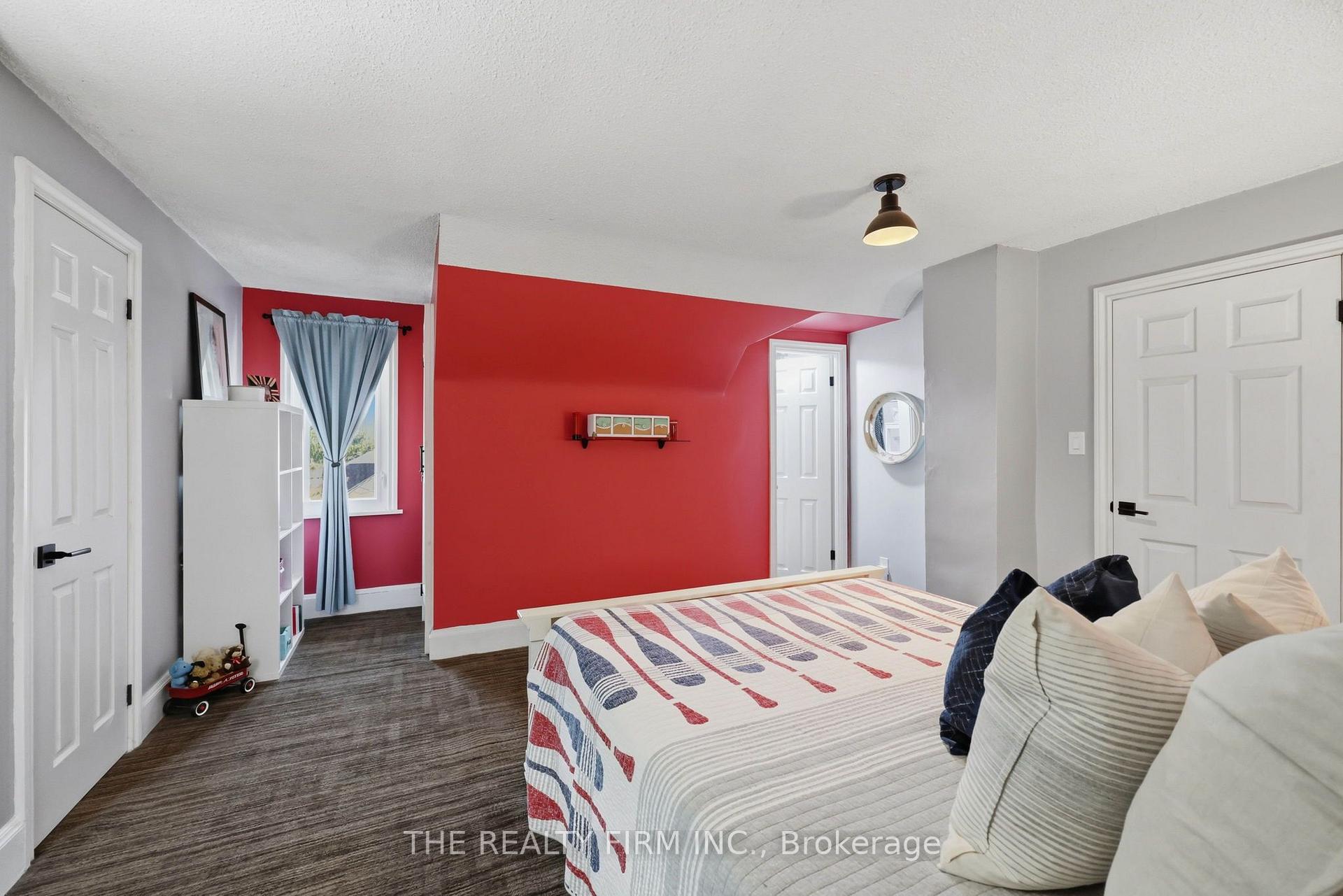 Photo 34 of 28 Thomas Janes Drive, London, South G — HOMEH