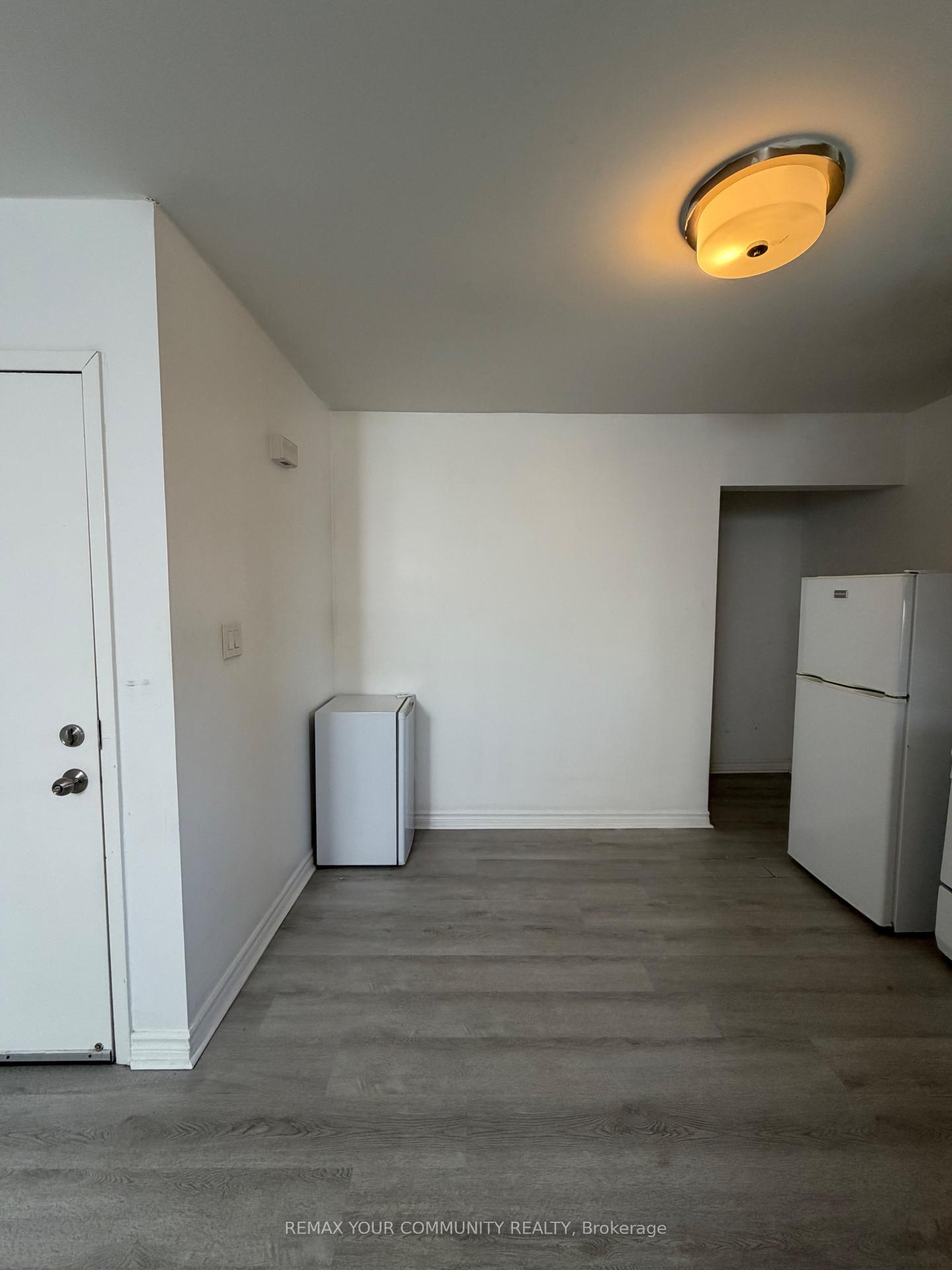 Photo 2 of Unit 2nd Floor, 129 Morrison Avenue, Toronto, Corso Italia-Davenport — HOMEH
