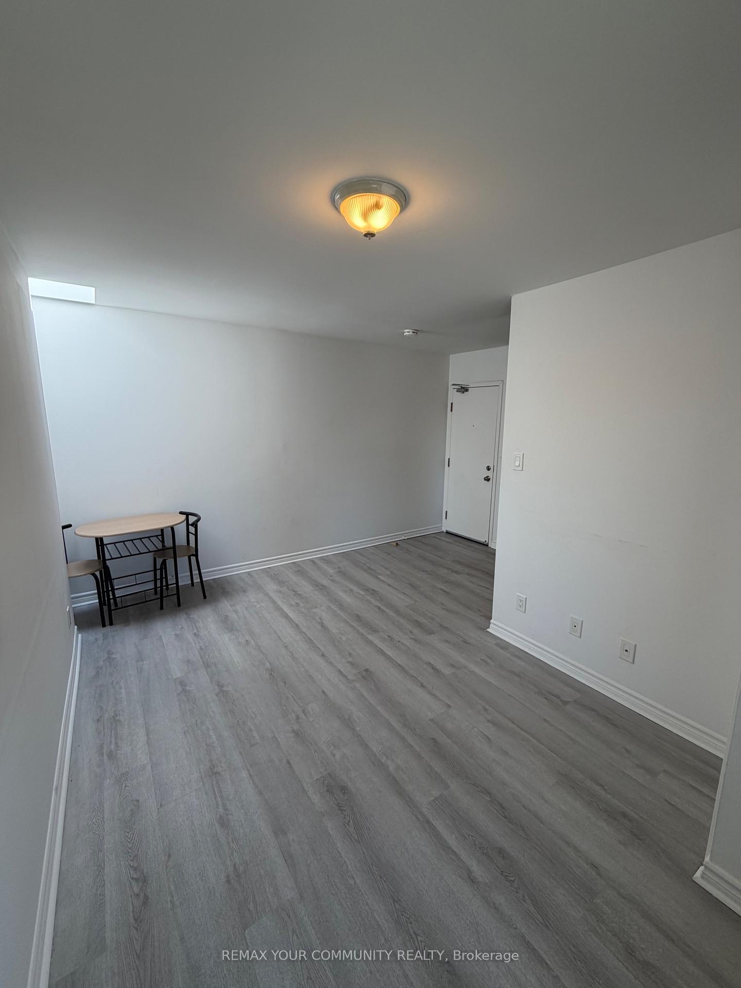 Photo 8 of Unit 2nd Floor, 129 Morrison Avenue, Toronto, Corso Italia-Davenport — HOMEH