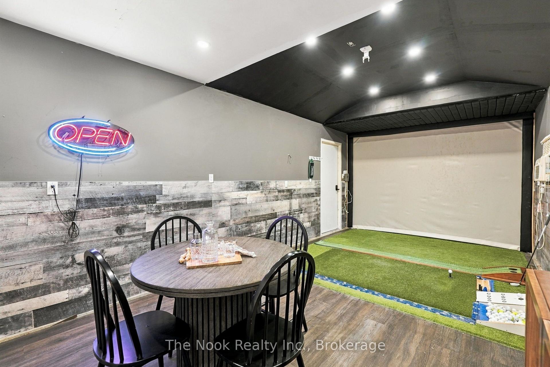 Photo 6 of 456 Harcourt Drive, Oshawa, Donevan — HOMEH